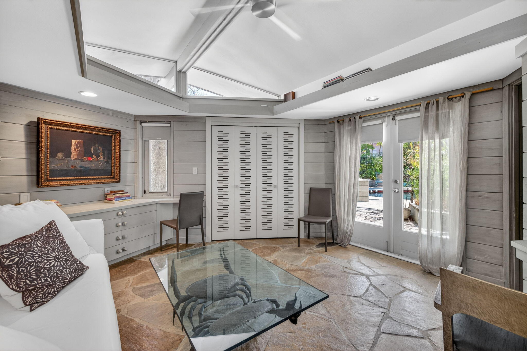 2040 Coral Reef Drive, Lauderdale-By-The-Sea