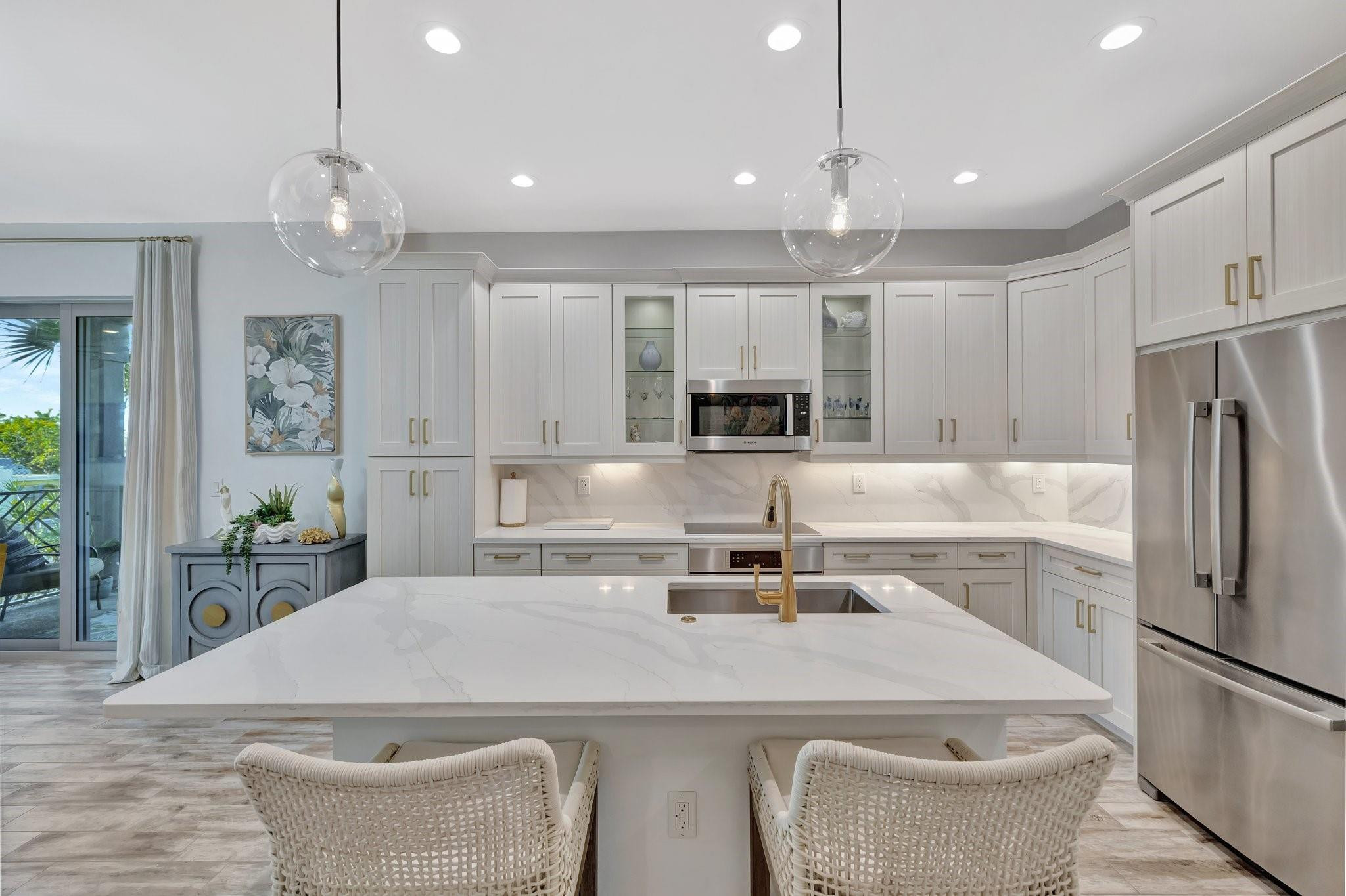 4511 El Mar Drive 210, Lauderdale-By-The-Sea Unit: 210