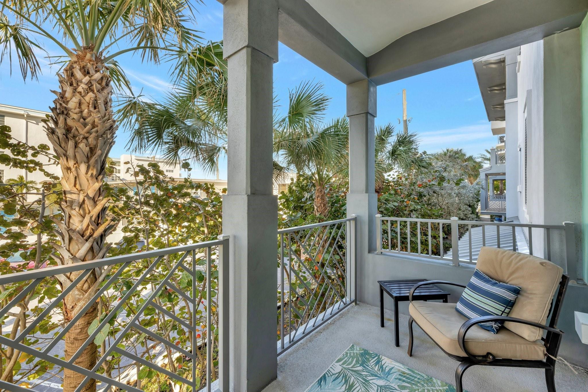 4511 El Mar Drive 210, Lauderdale-By-The-Sea Unit: 210