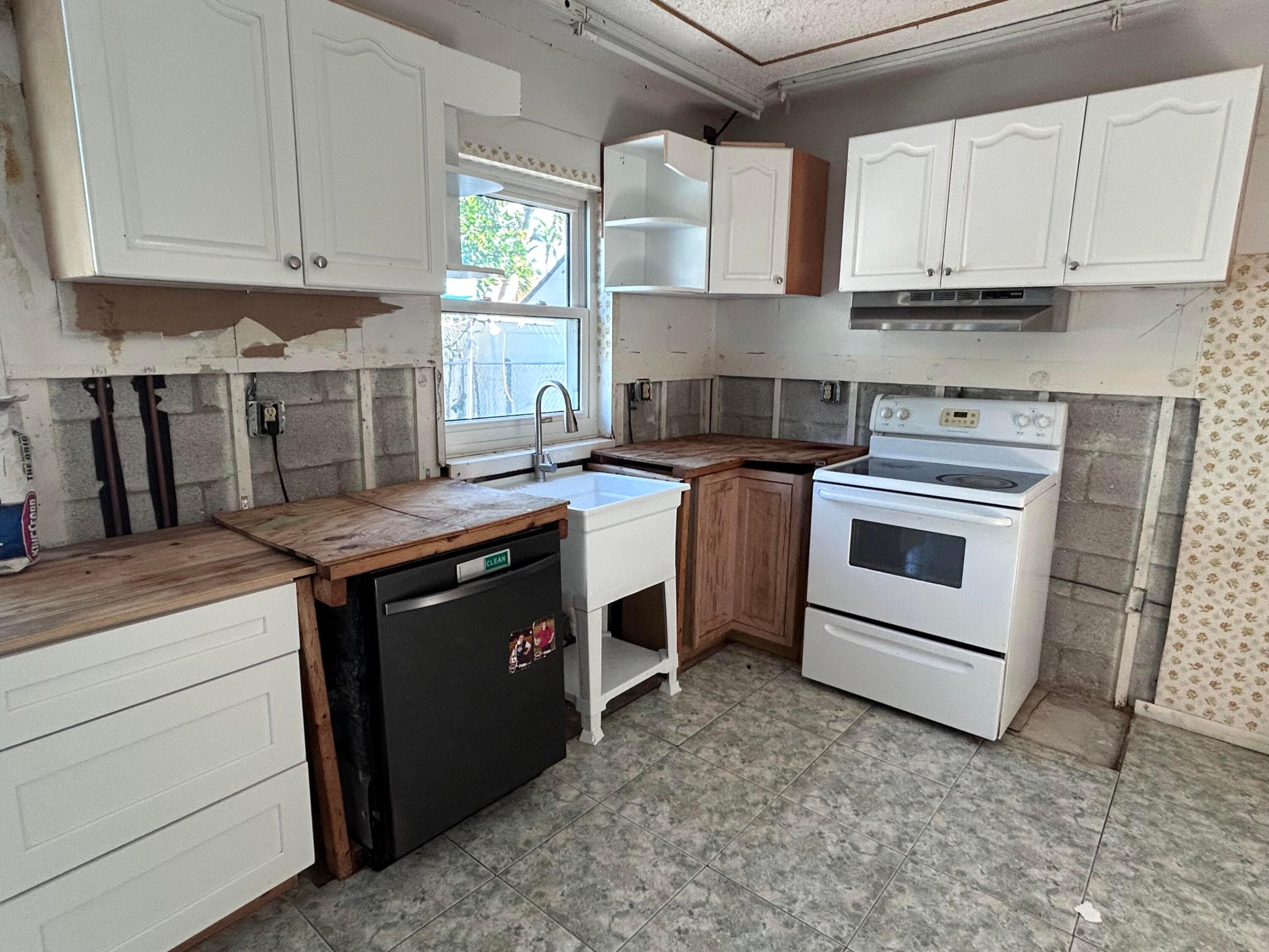 331 SE 5th Court