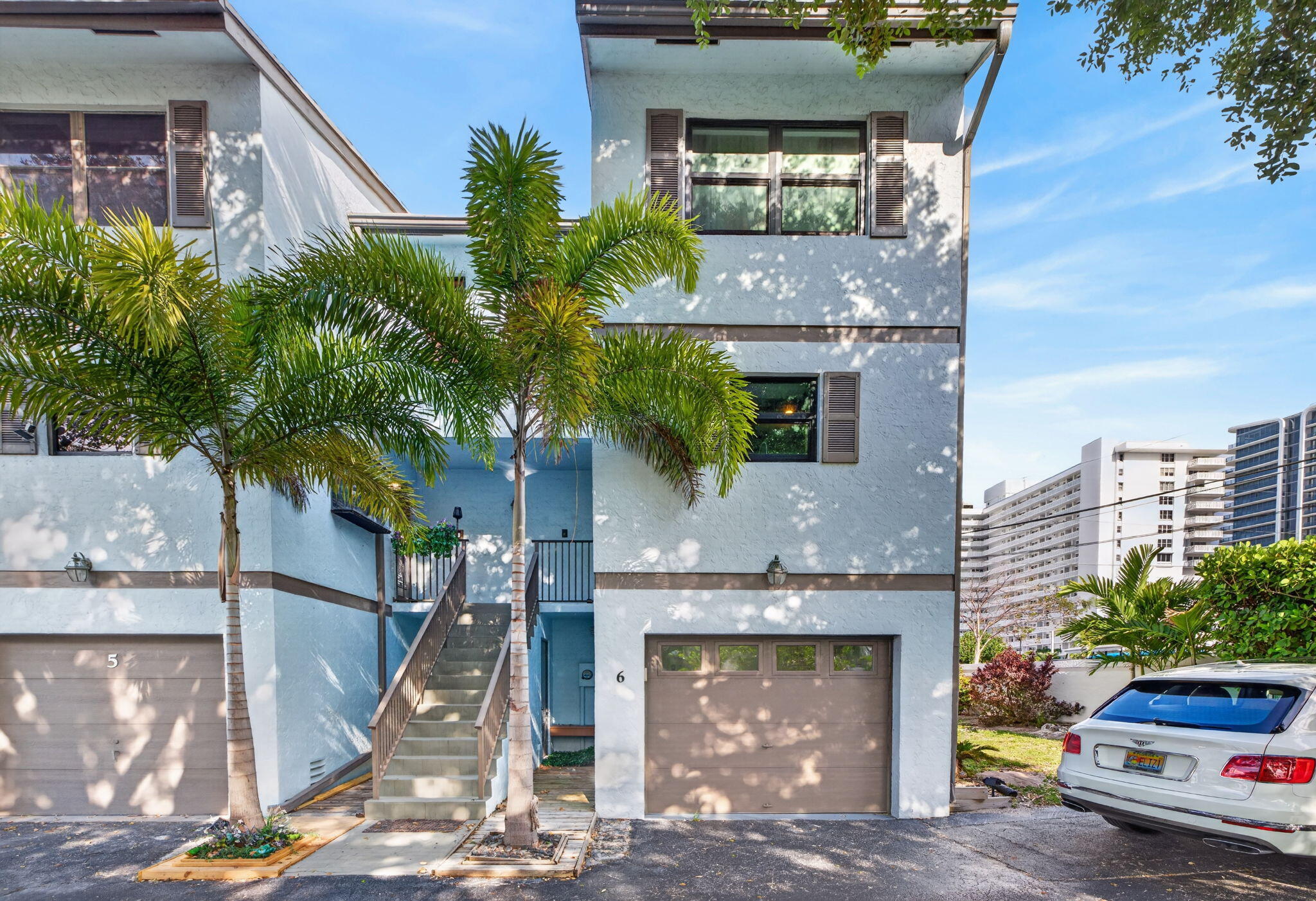 3250 NE 12th Street NE 6
