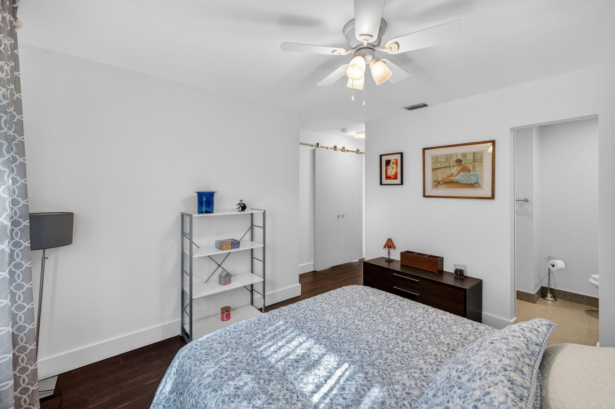3250 NE 12th Street NE 6