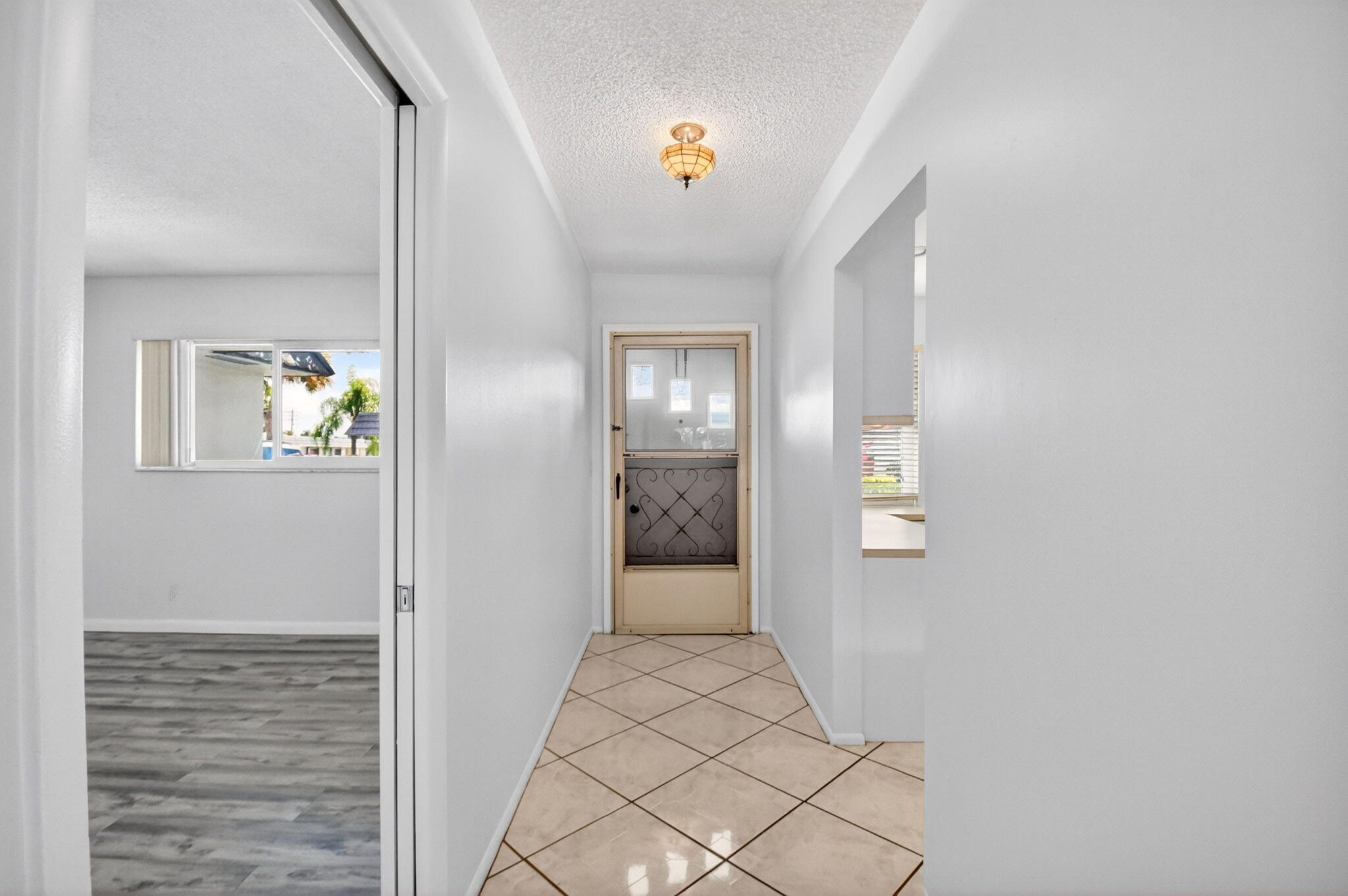 2886 E Fernley Dr Drive E 9