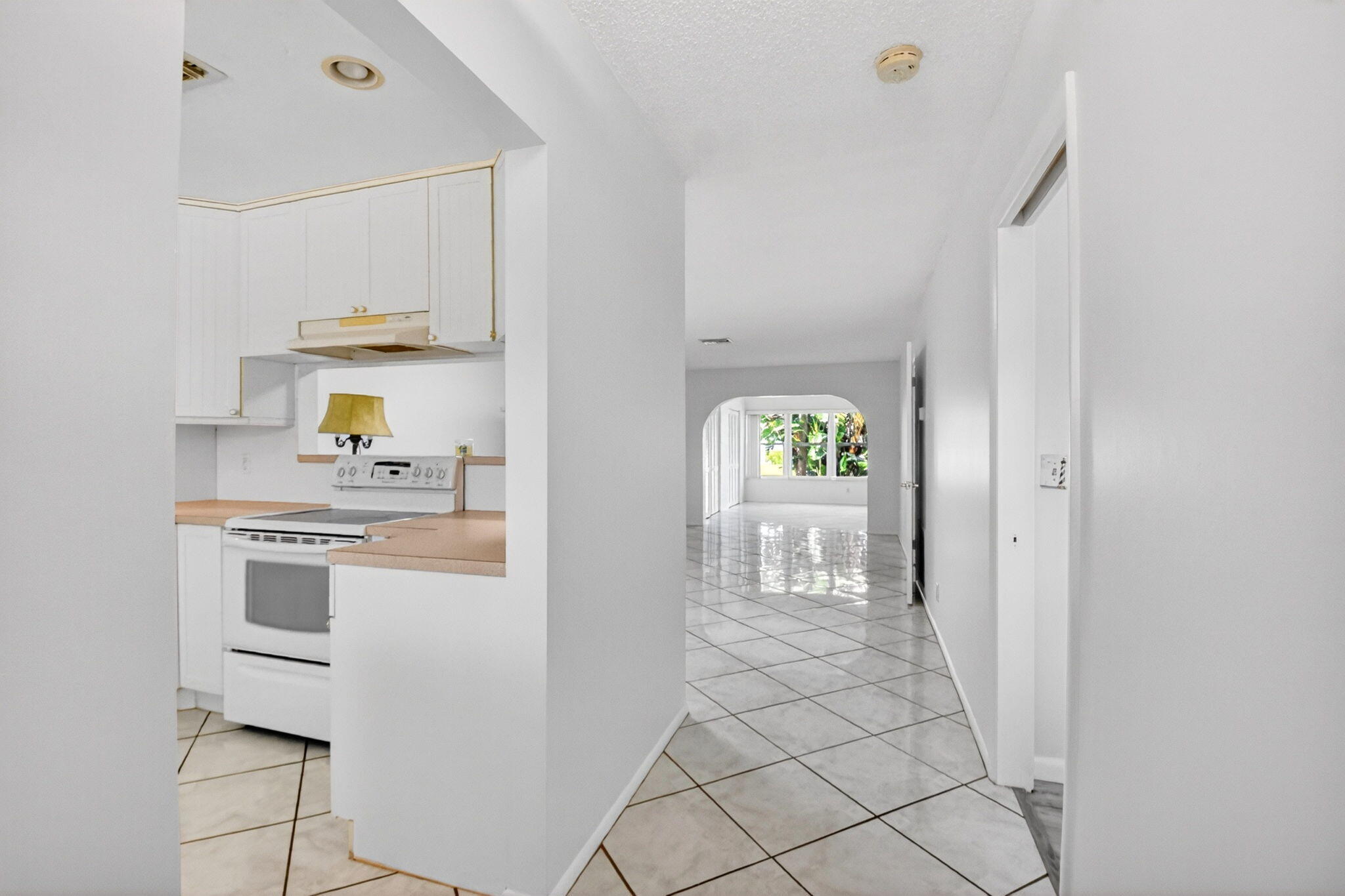 2886 E Fernley Dr Drive E 9