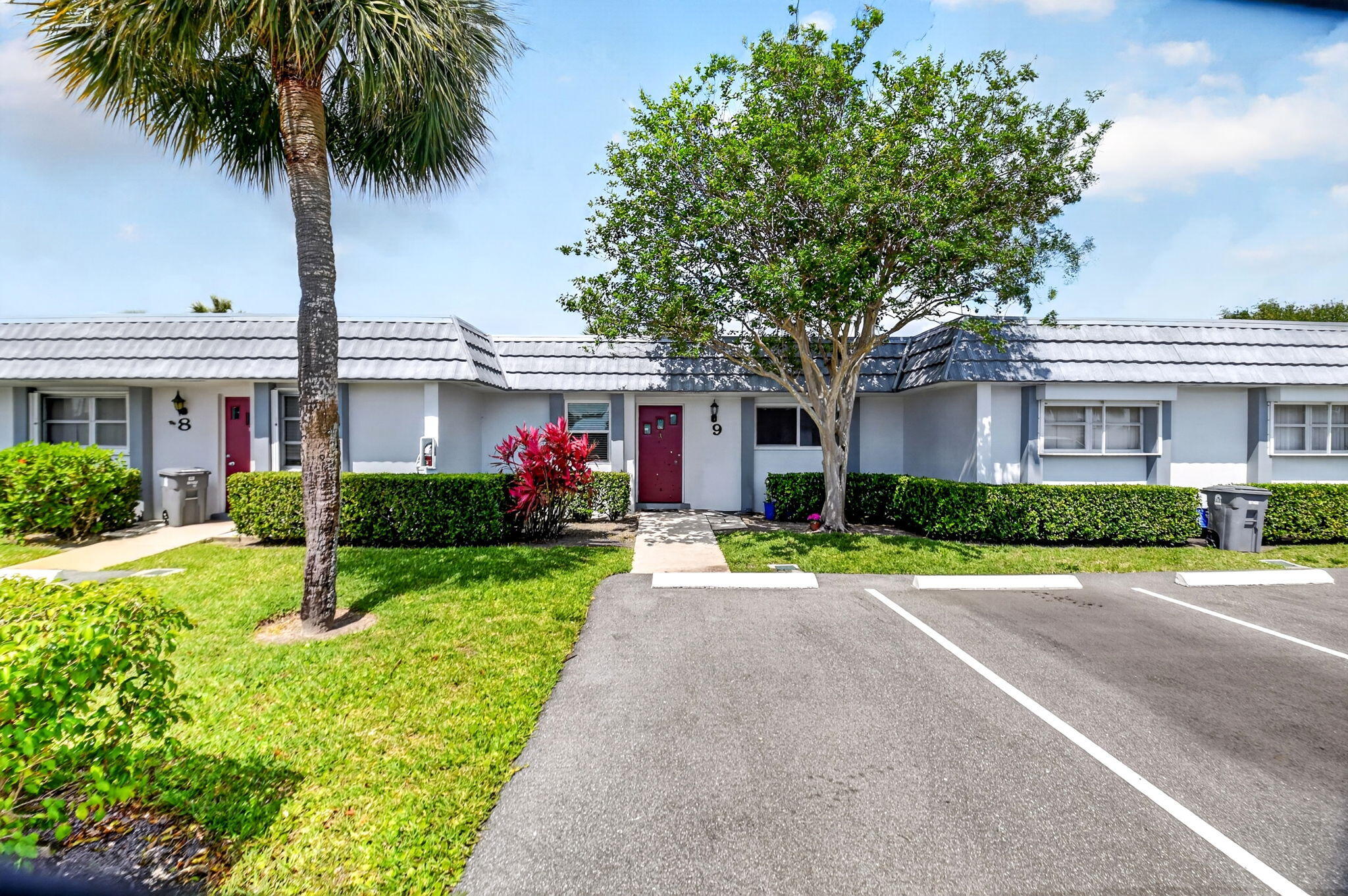 2886 E Fernley Dr Drive E 9