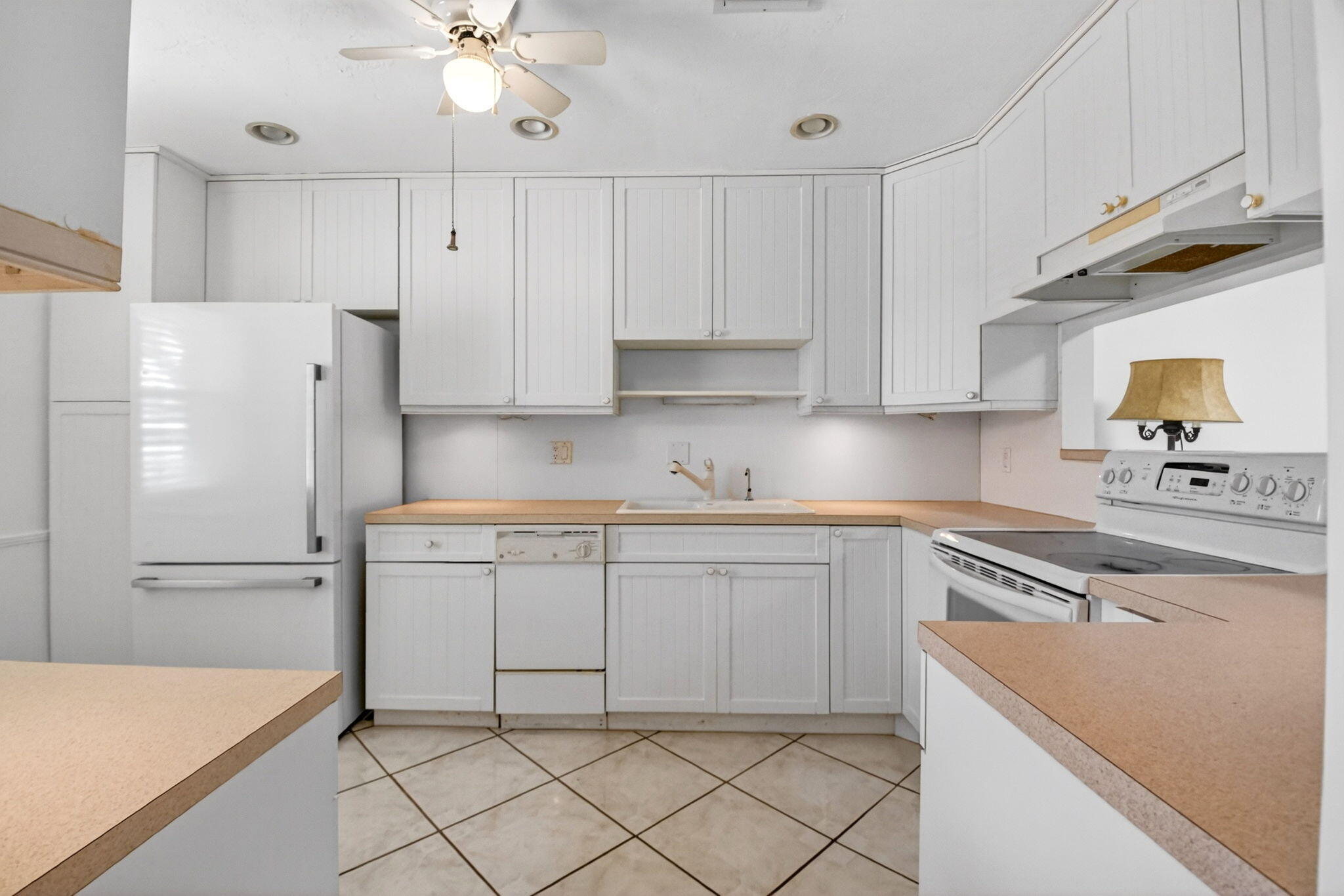 2886 E Fernley Dr Drive E 9