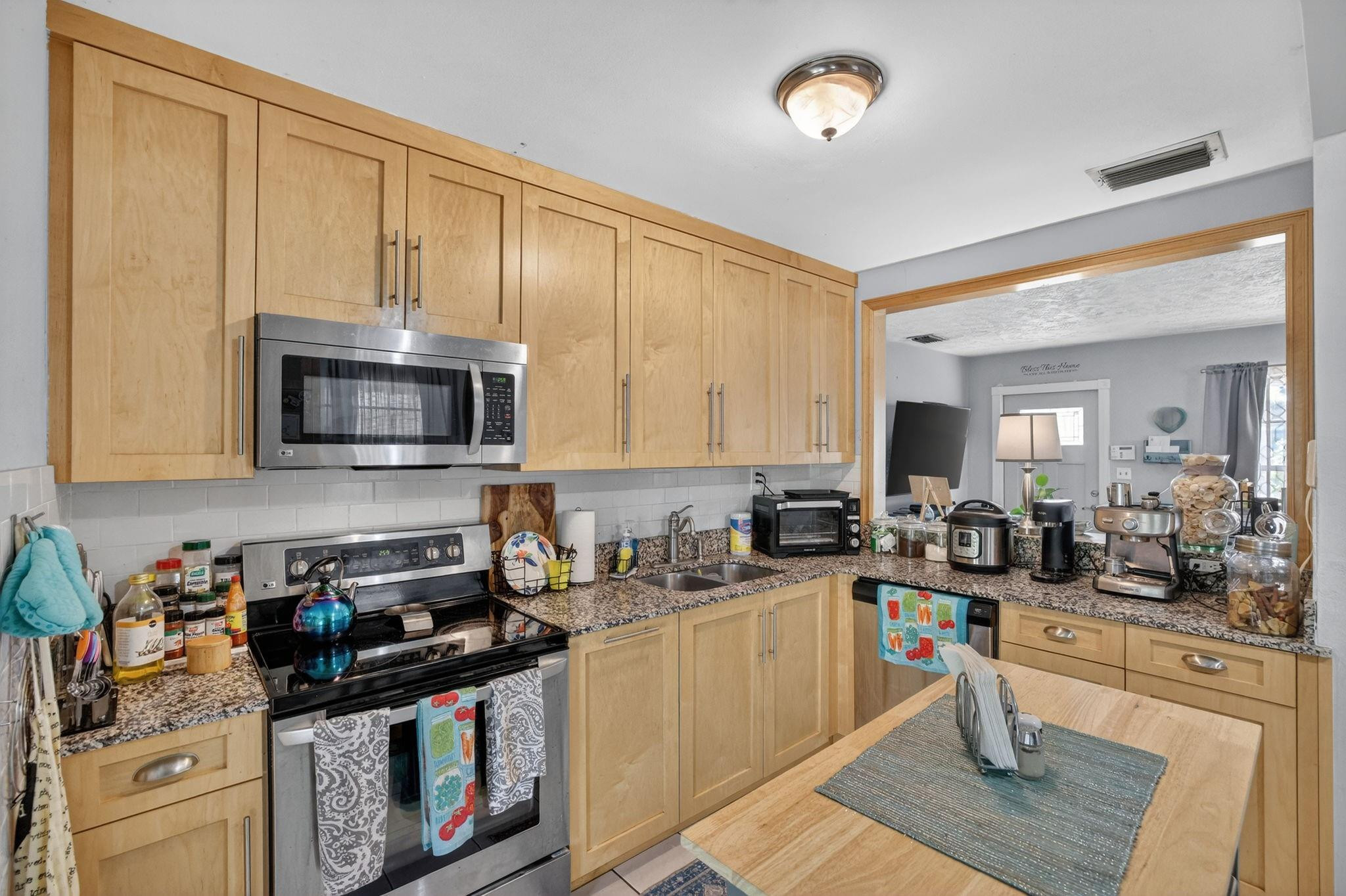 131 SW 7th Terrace