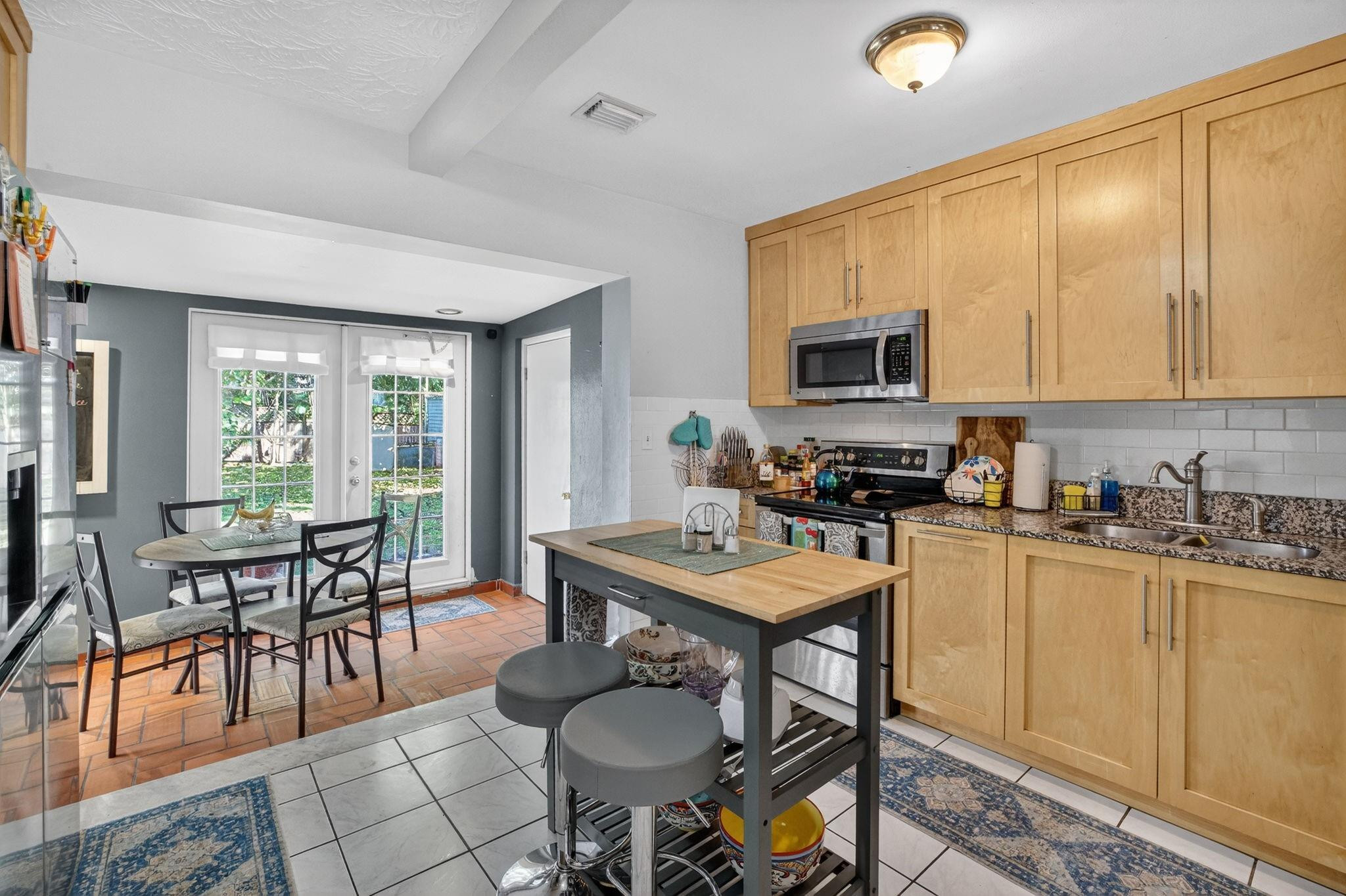 131 SW 7th Terrace