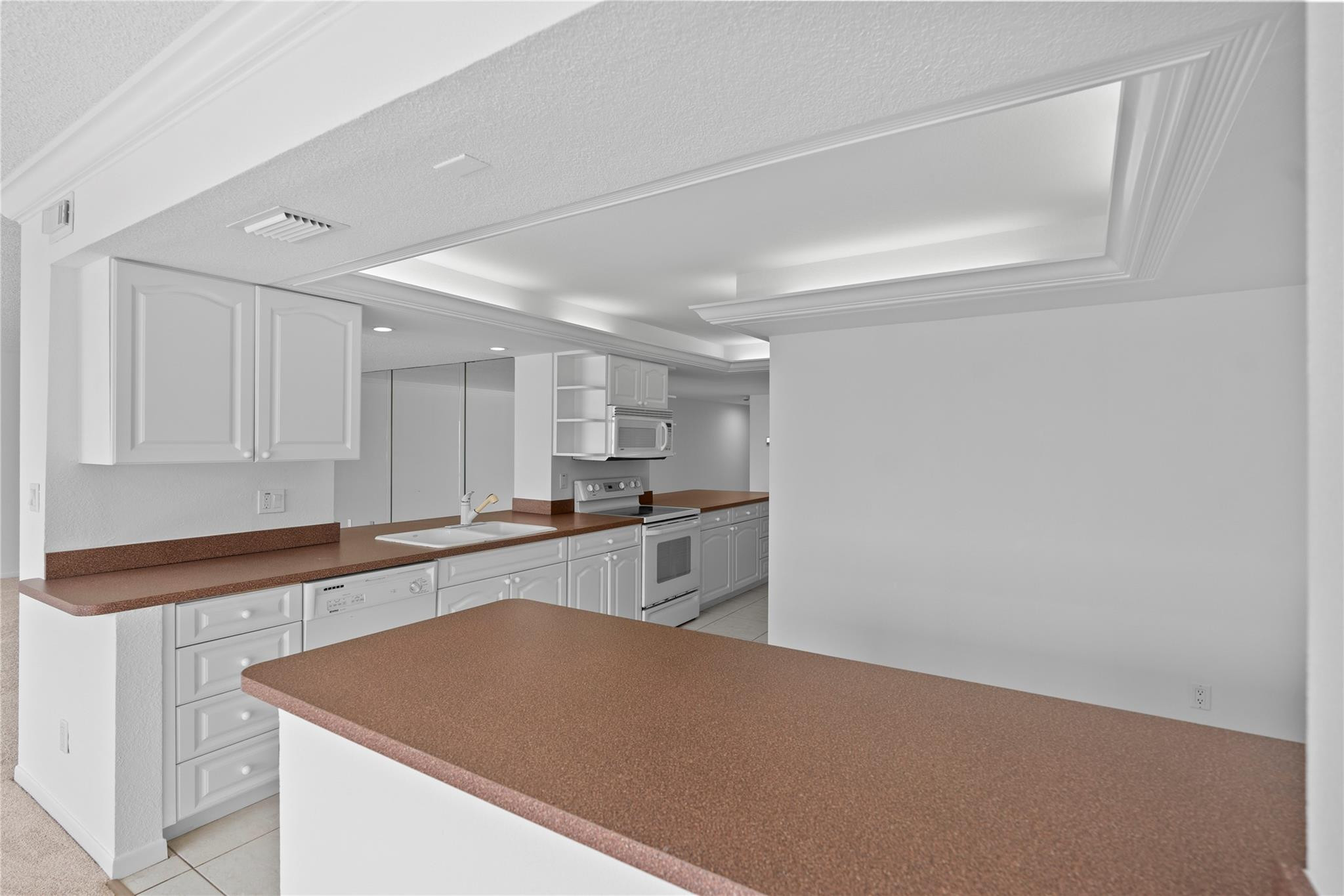 5100 N Ocean Boulevard 1116, Lauderdale-By-The-Sea Unit: 1116