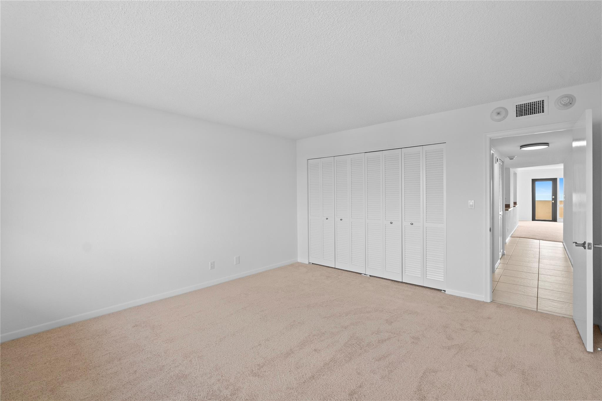 5100 N Ocean Boulevard 1116, Lauderdale-By-The-Sea Unit: 1116