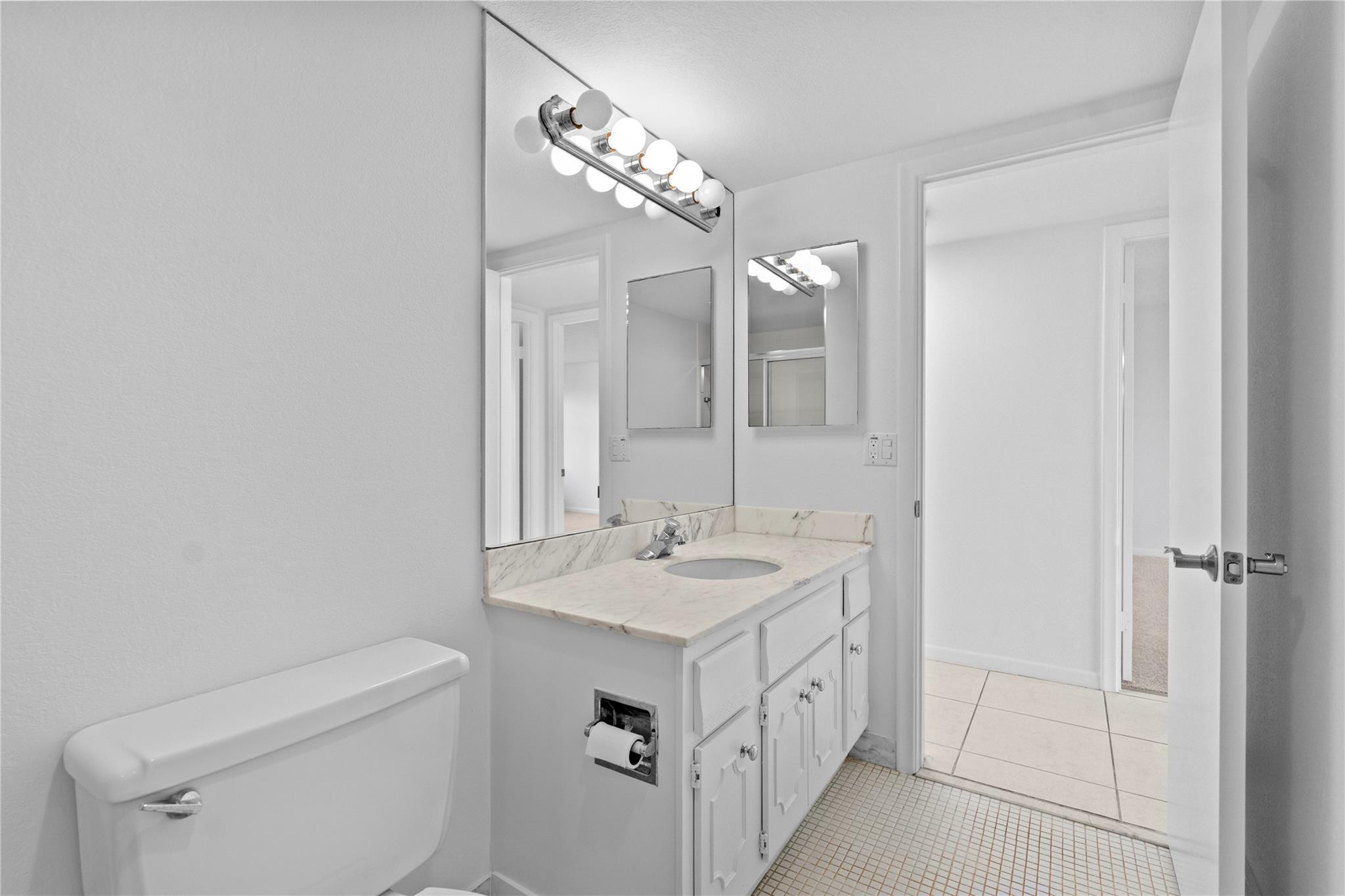 5100 N Ocean Boulevard 1116, Lauderdale-By-The-Sea Unit: 1116