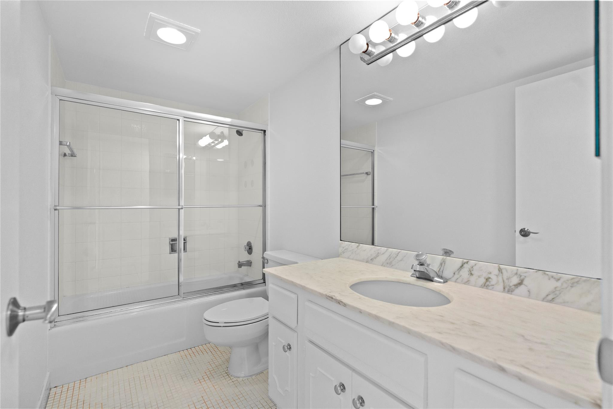 5100 N Ocean Boulevard 1116, Lauderdale-By-The-Sea Unit: 1116