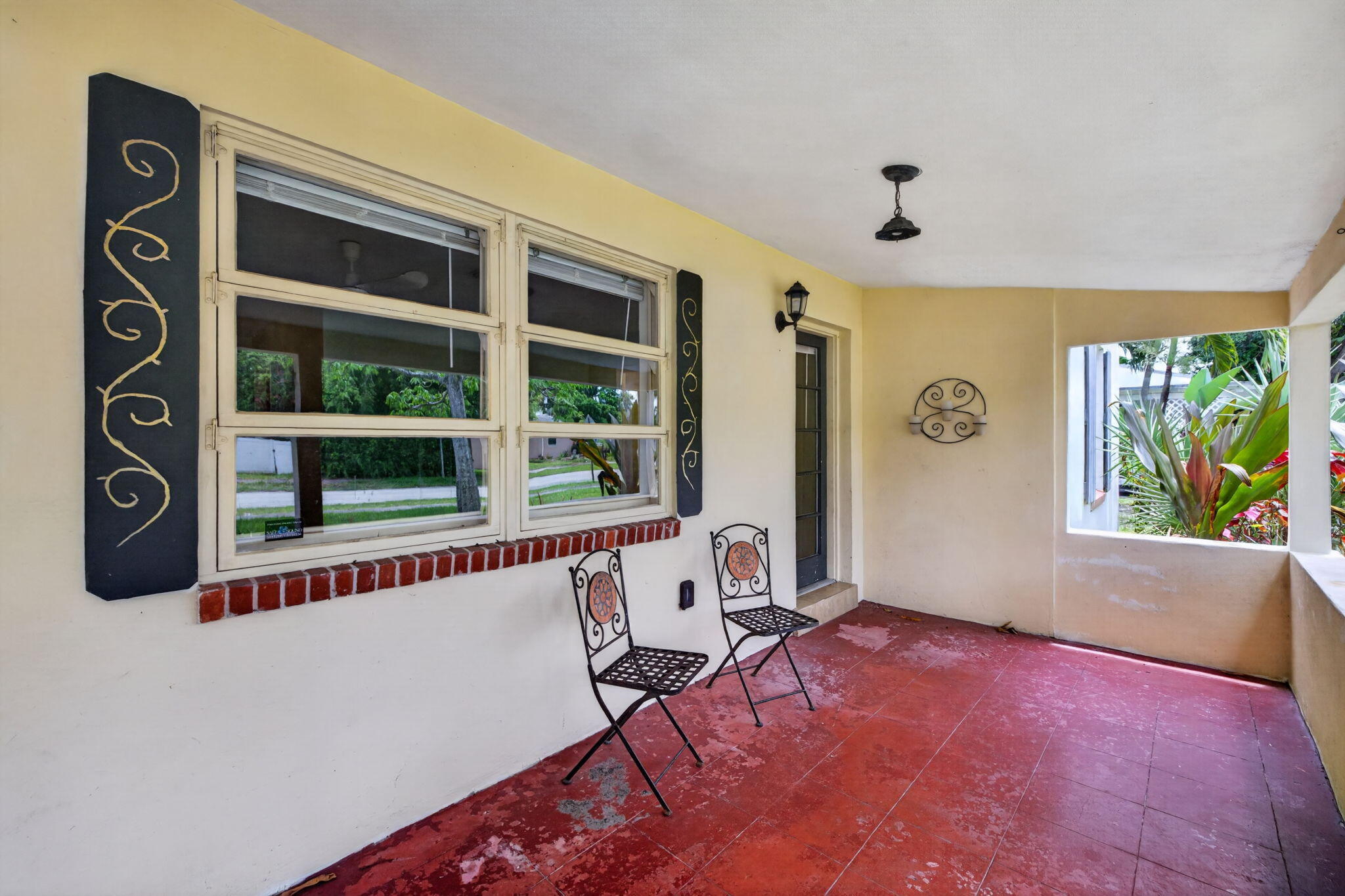 841 SW 18th Court