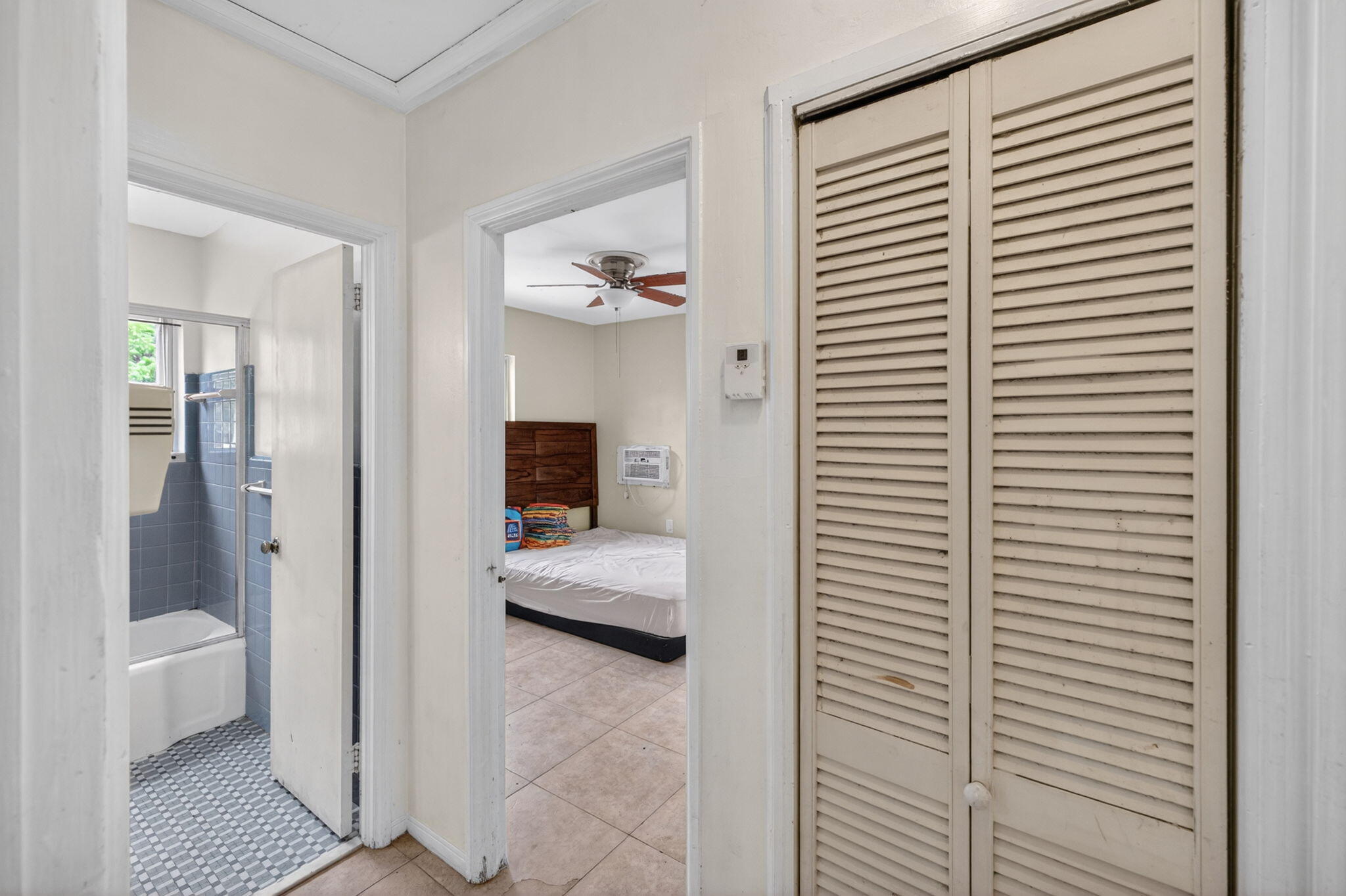 841 SW 18th Court