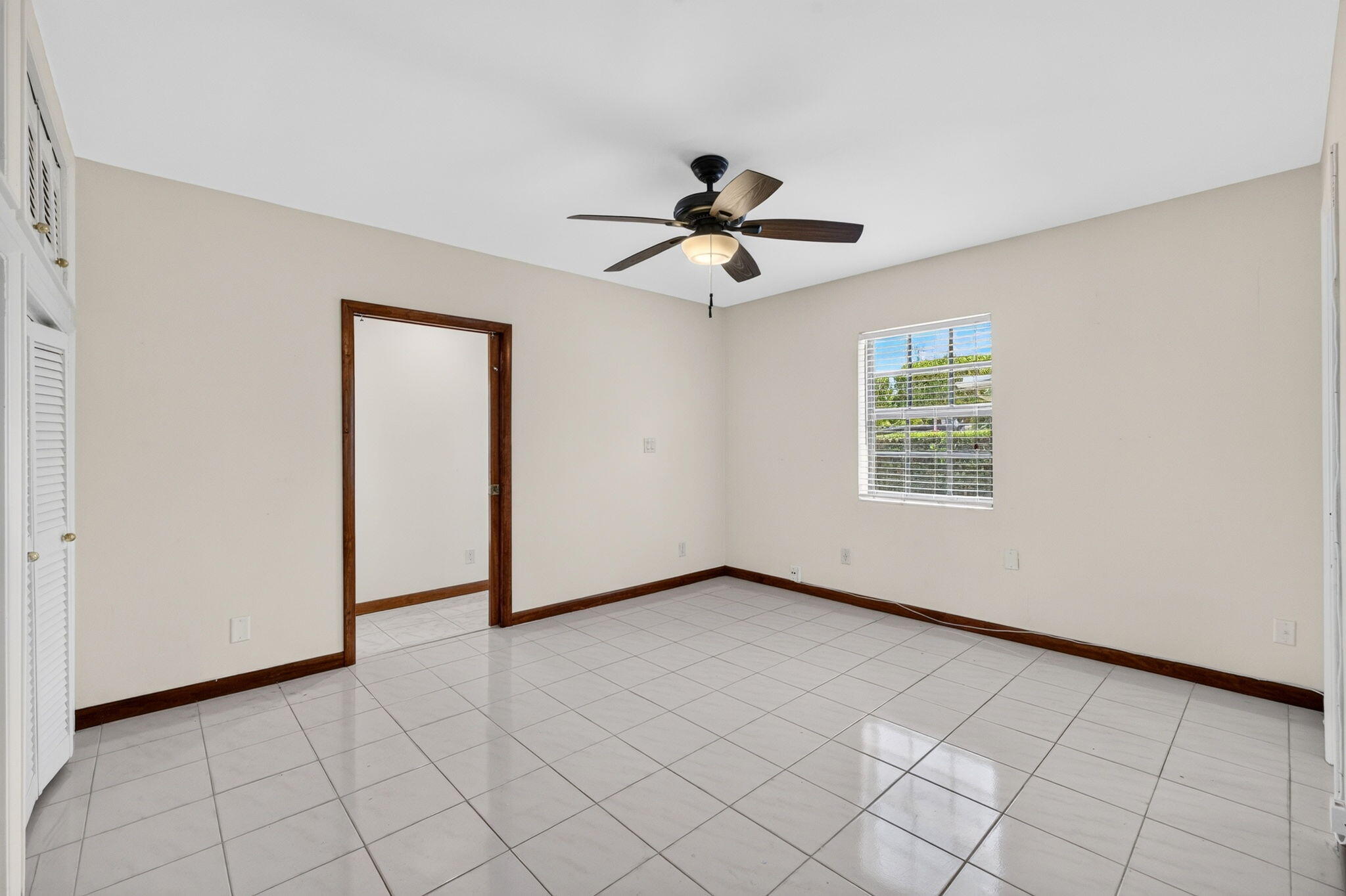 2060 Tropic Isle, Lauderdale-By-The-Sea