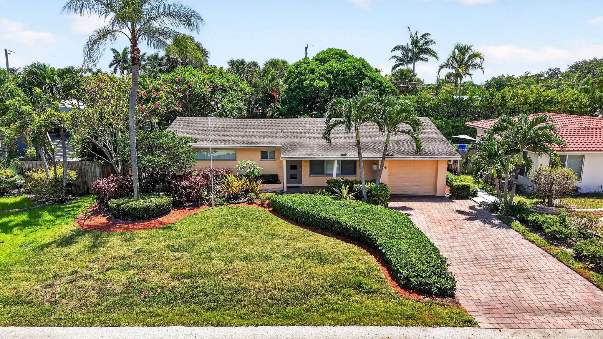 1858 NE 34TH Street