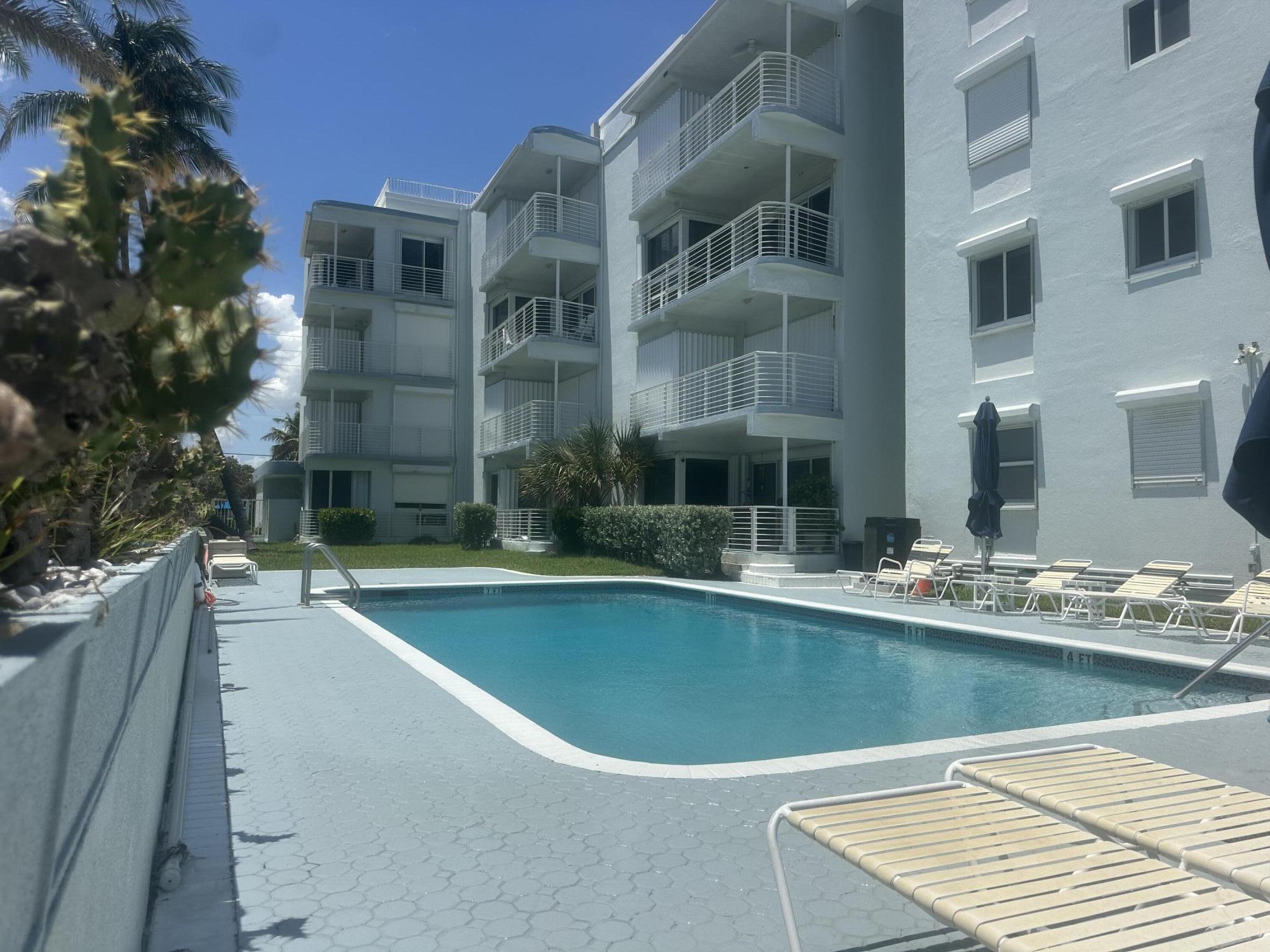 4300 El Mar Drive 24, Lauderdale-By-The-Sea Unit: 24