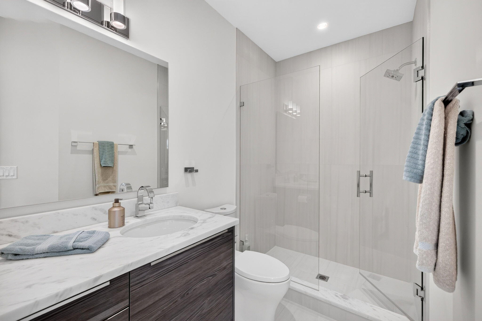 244 Garden Court, Lauderdale-By-The-Sea