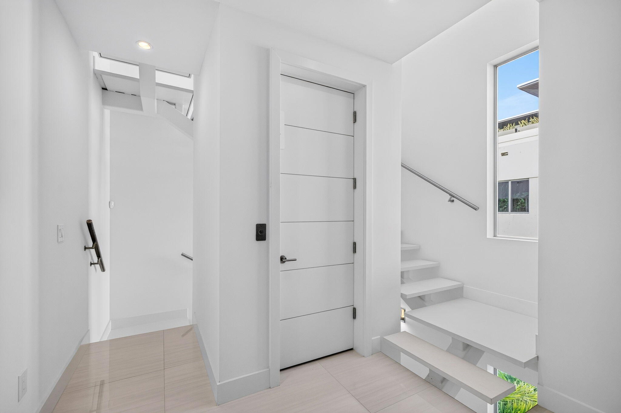 244 Garden Court, Lauderdale-By-The-Sea