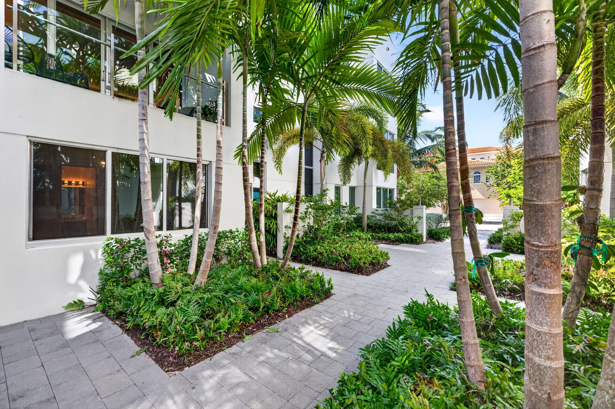 244 Garden Court, Lauderdale-By-The-Sea