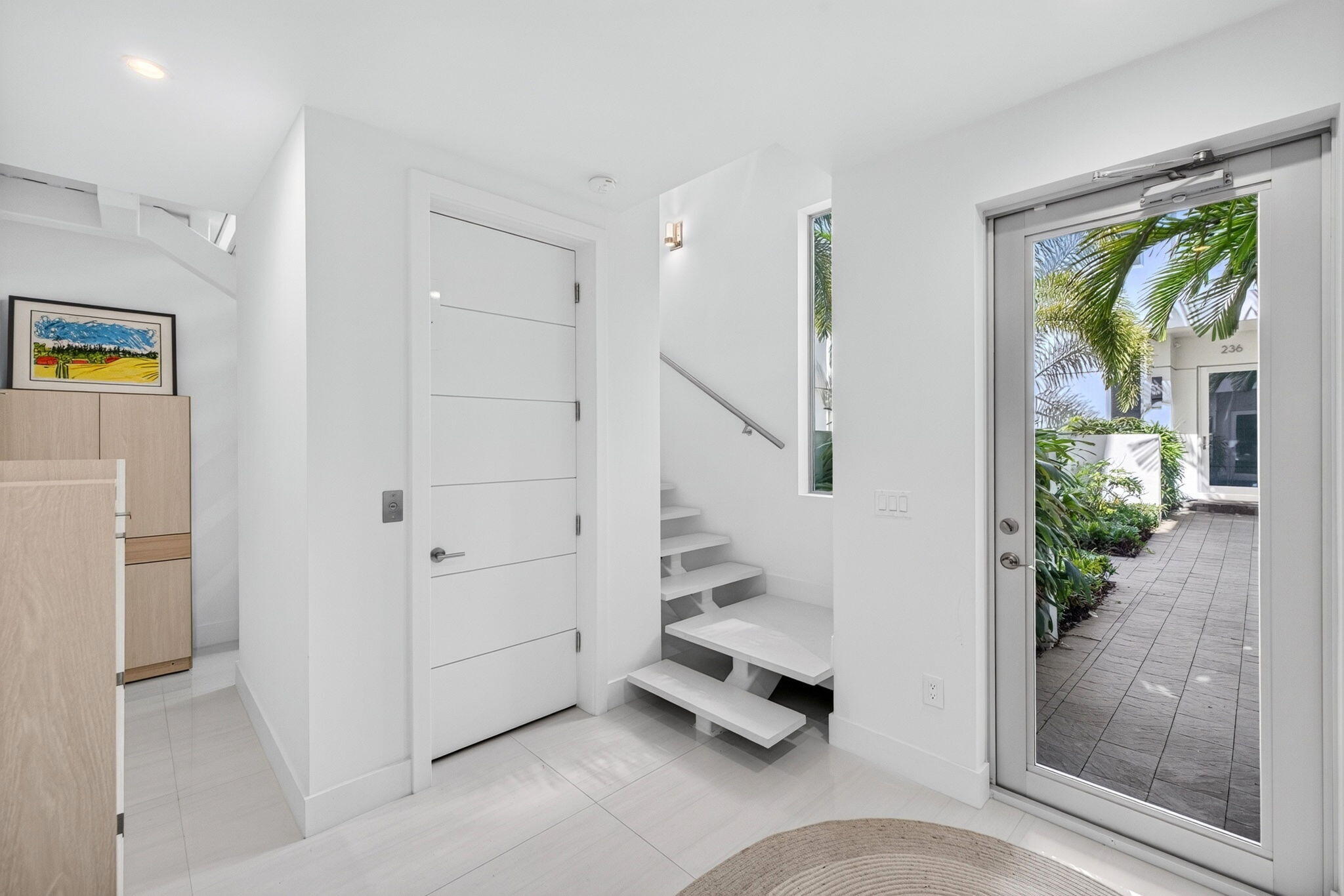 244 Garden Court, Lauderdale-By-The-Sea