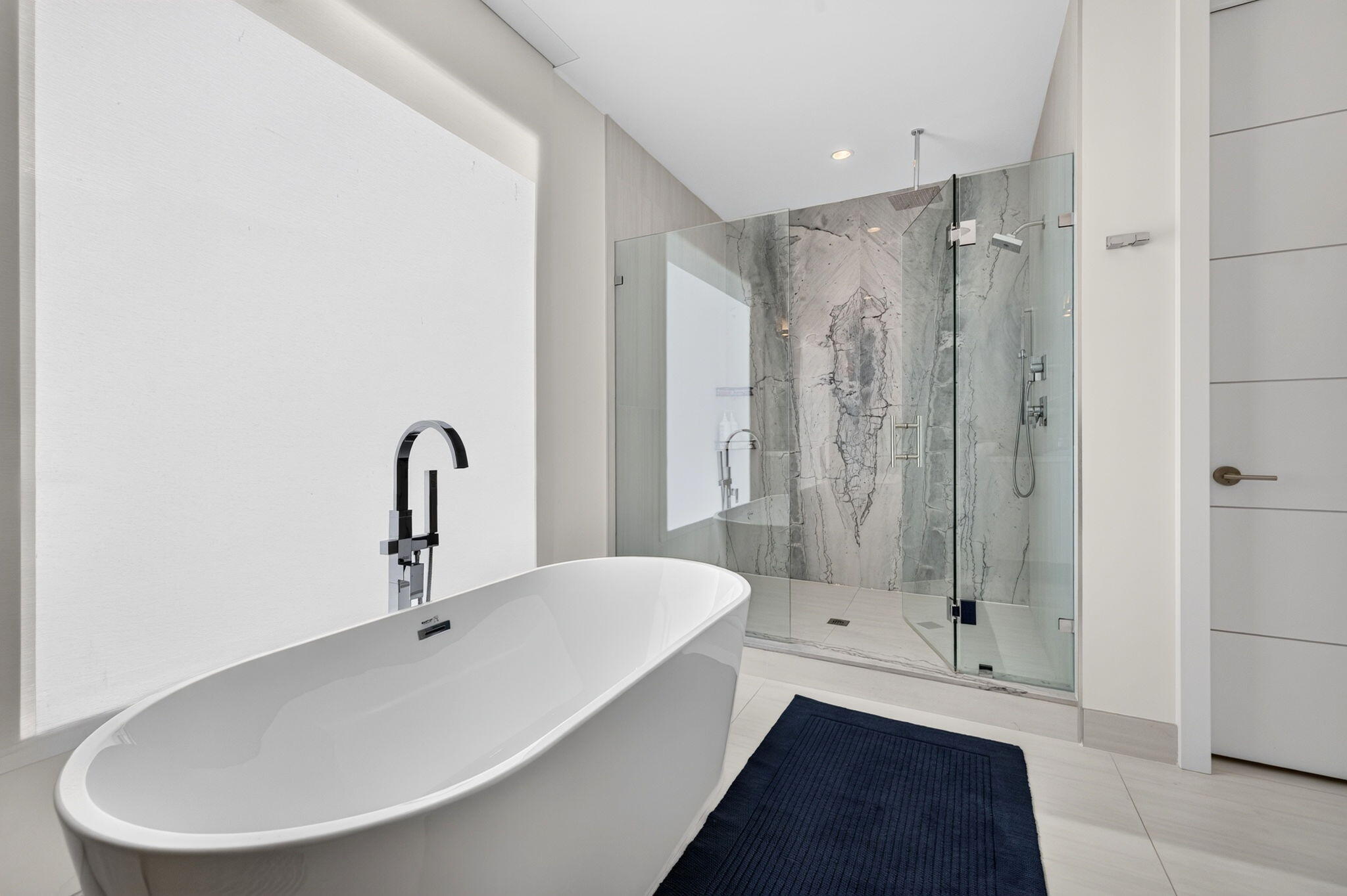 244 Garden Court, Lauderdale-By-The-Sea