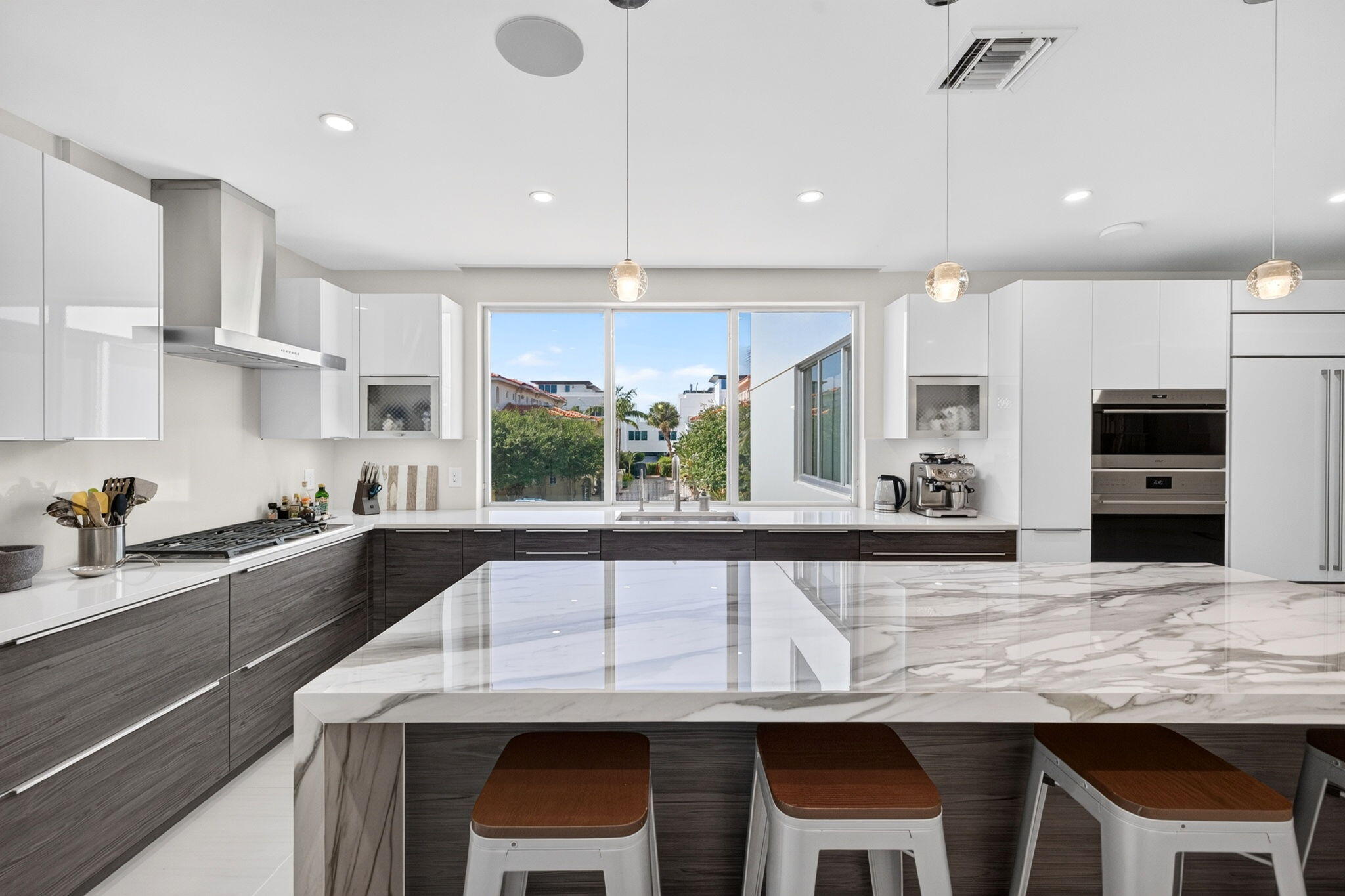 244 Garden Court, Lauderdale-By-The-Sea
