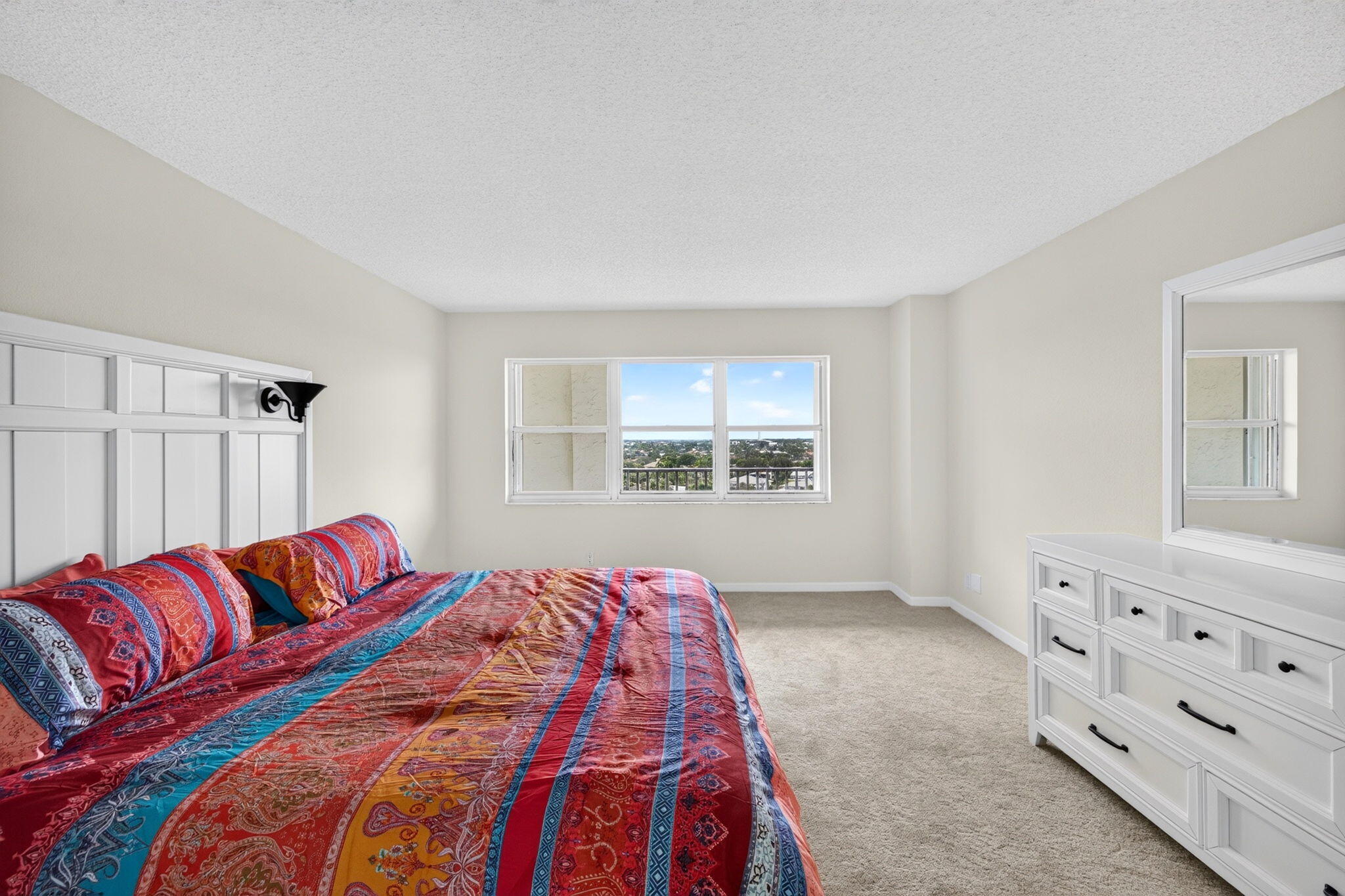 5100 N OCEAN Boulevard 1116, Lauderdale-By-The-Sea Unit: 1116