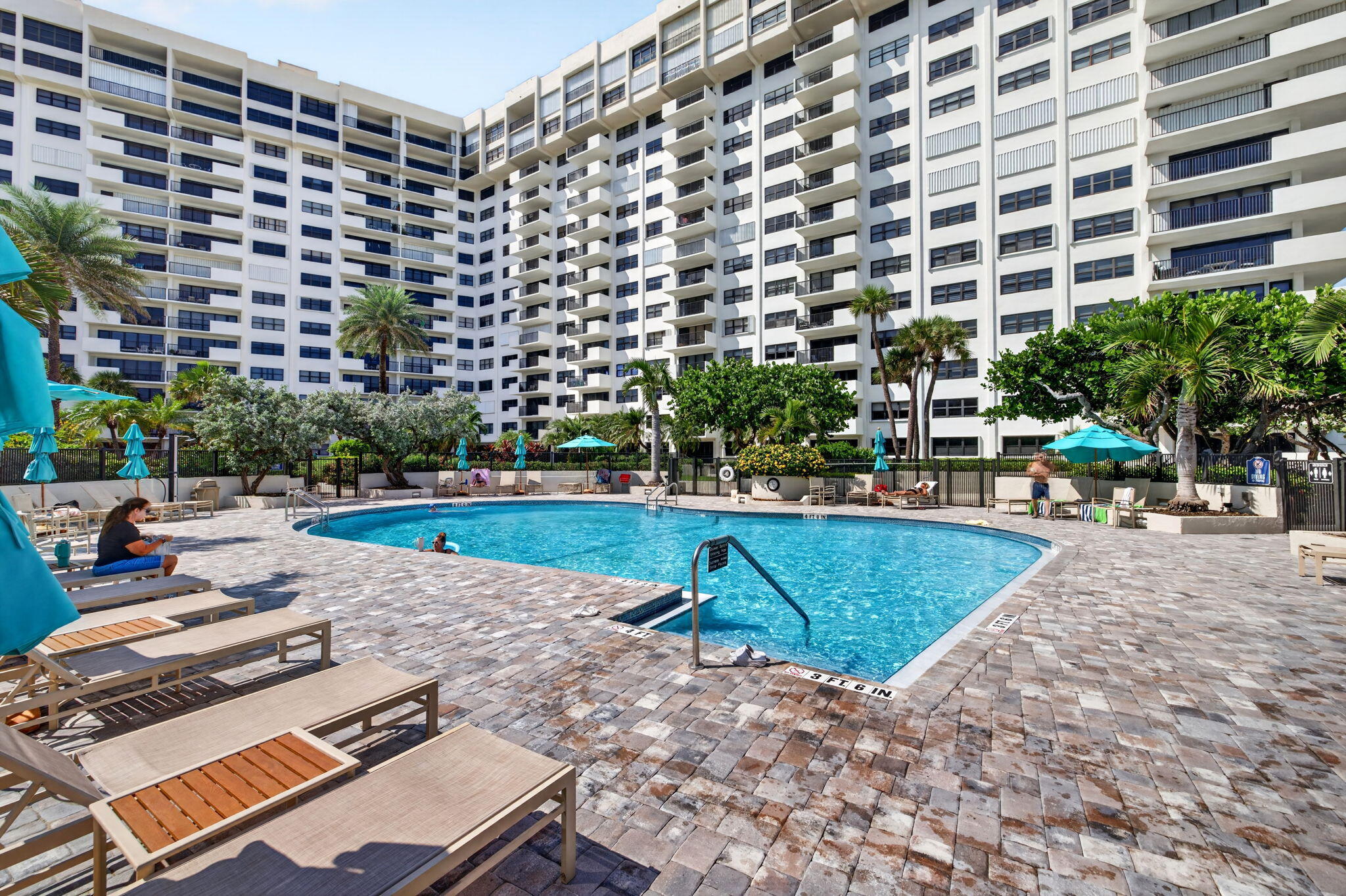 5100 N OCEAN Boulevard 1116, Lauderdale-By-The-Sea Unit: 1116