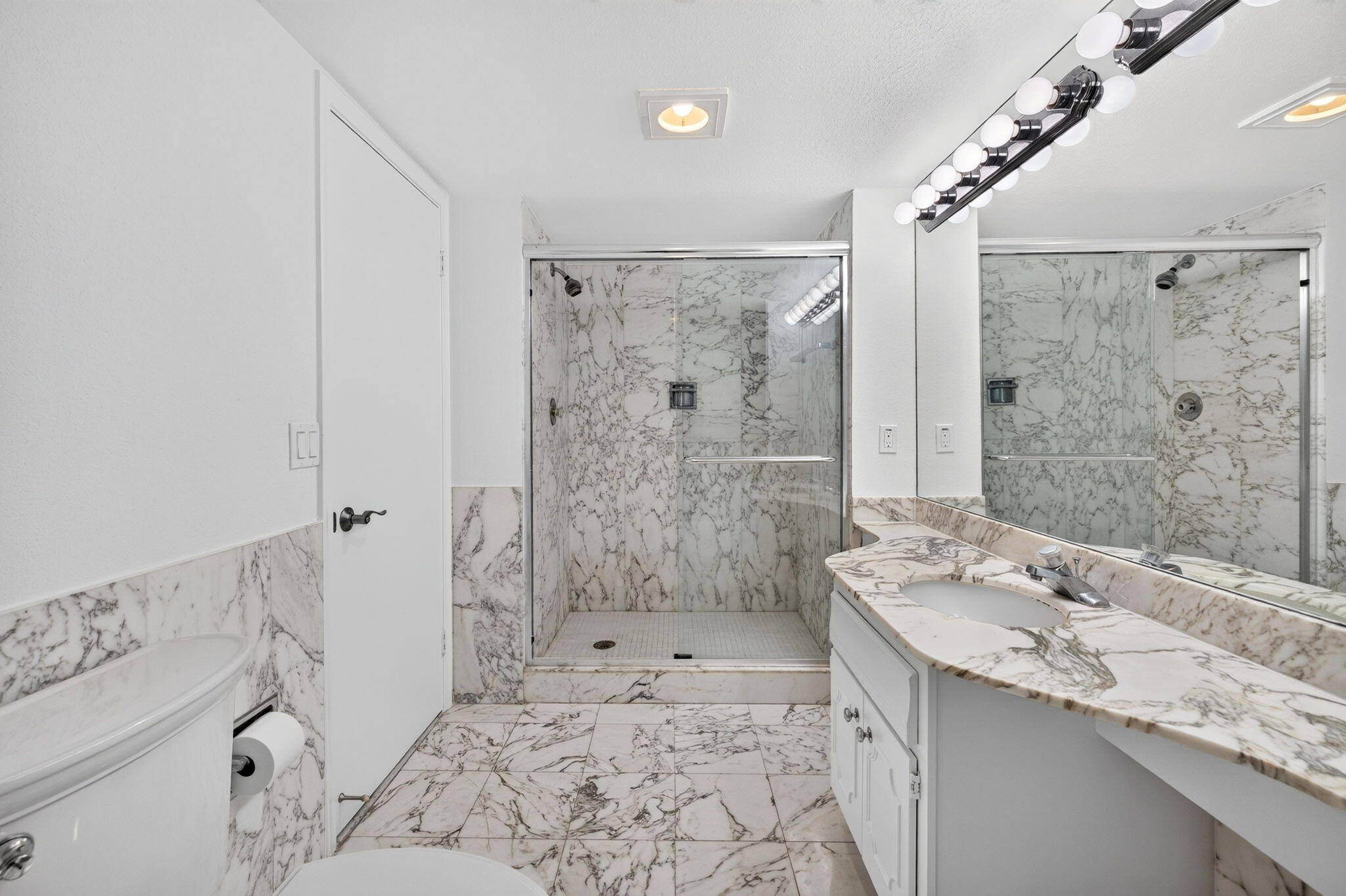 5100 N OCEAN Boulevard 1116, Lauderdale-By-The-Sea Unit: 1116