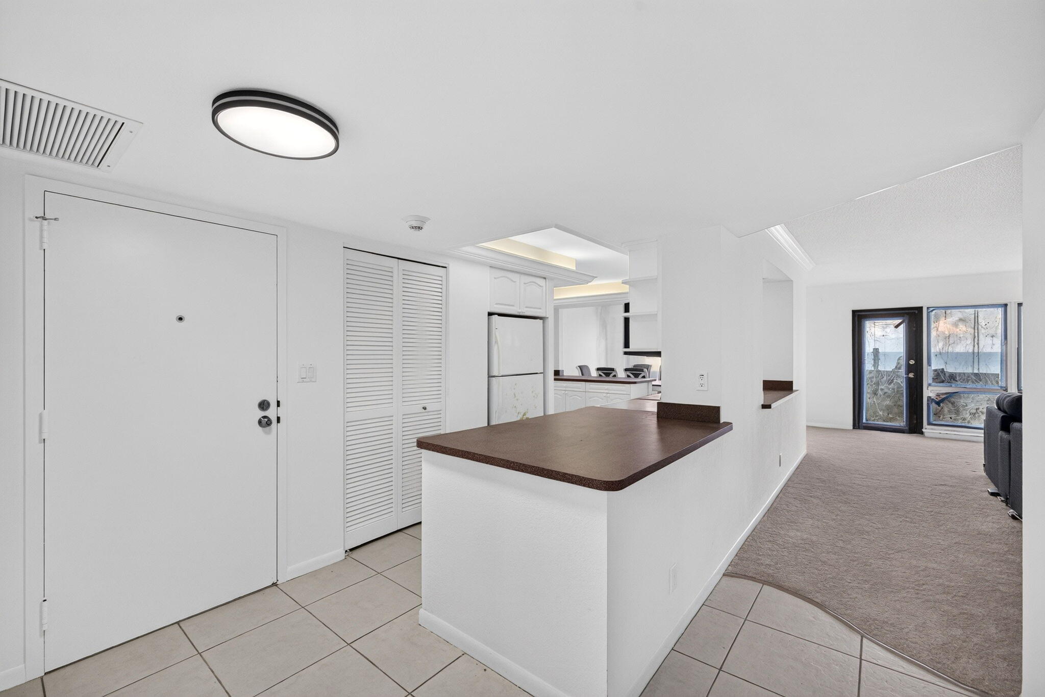 5100 N OCEAN Boulevard 1116, Lauderdale-By-The-Sea Unit: 1116
