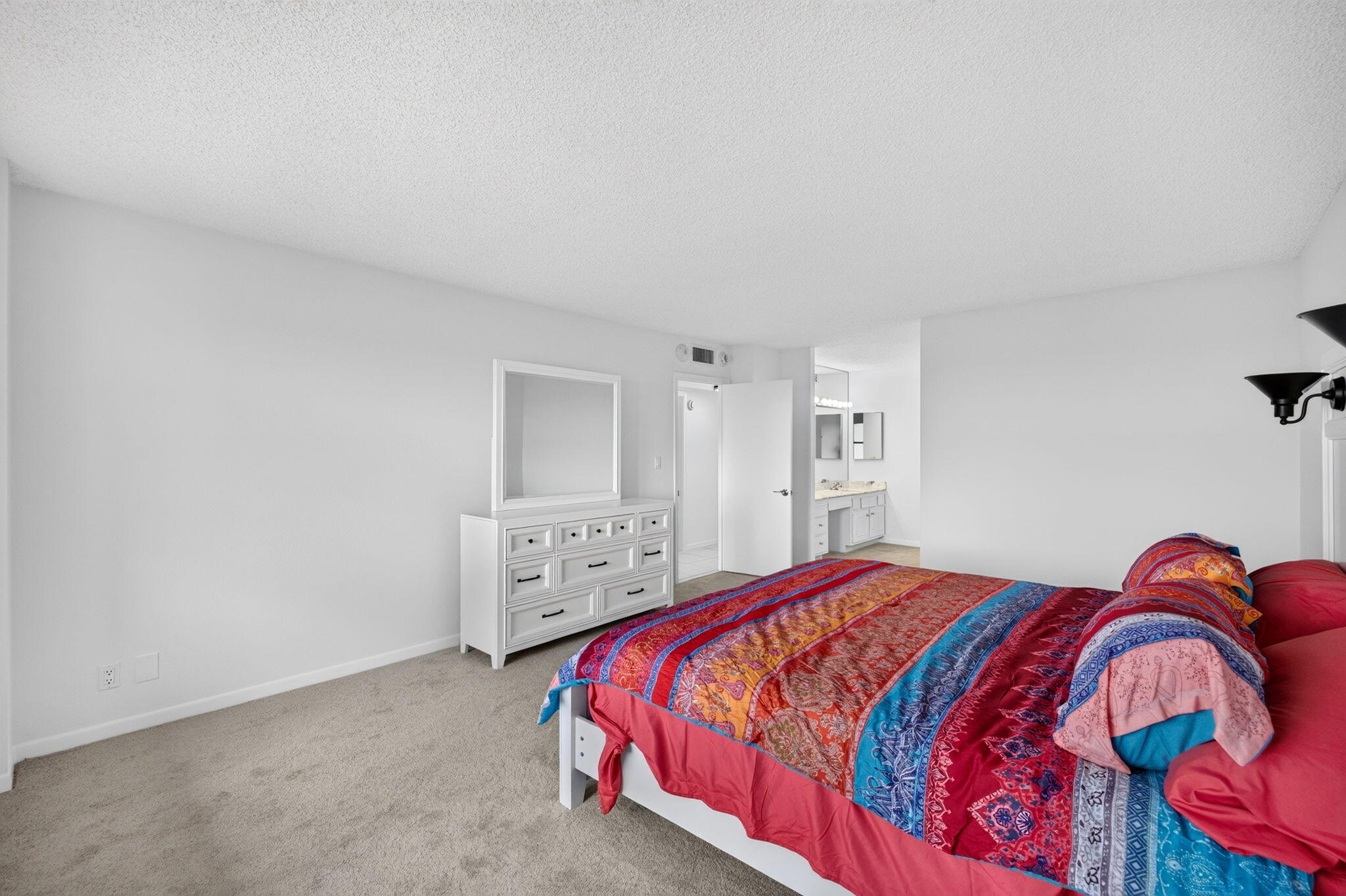 5100 N OCEAN Boulevard 1116, Lauderdale-By-The-Sea Unit: 1116