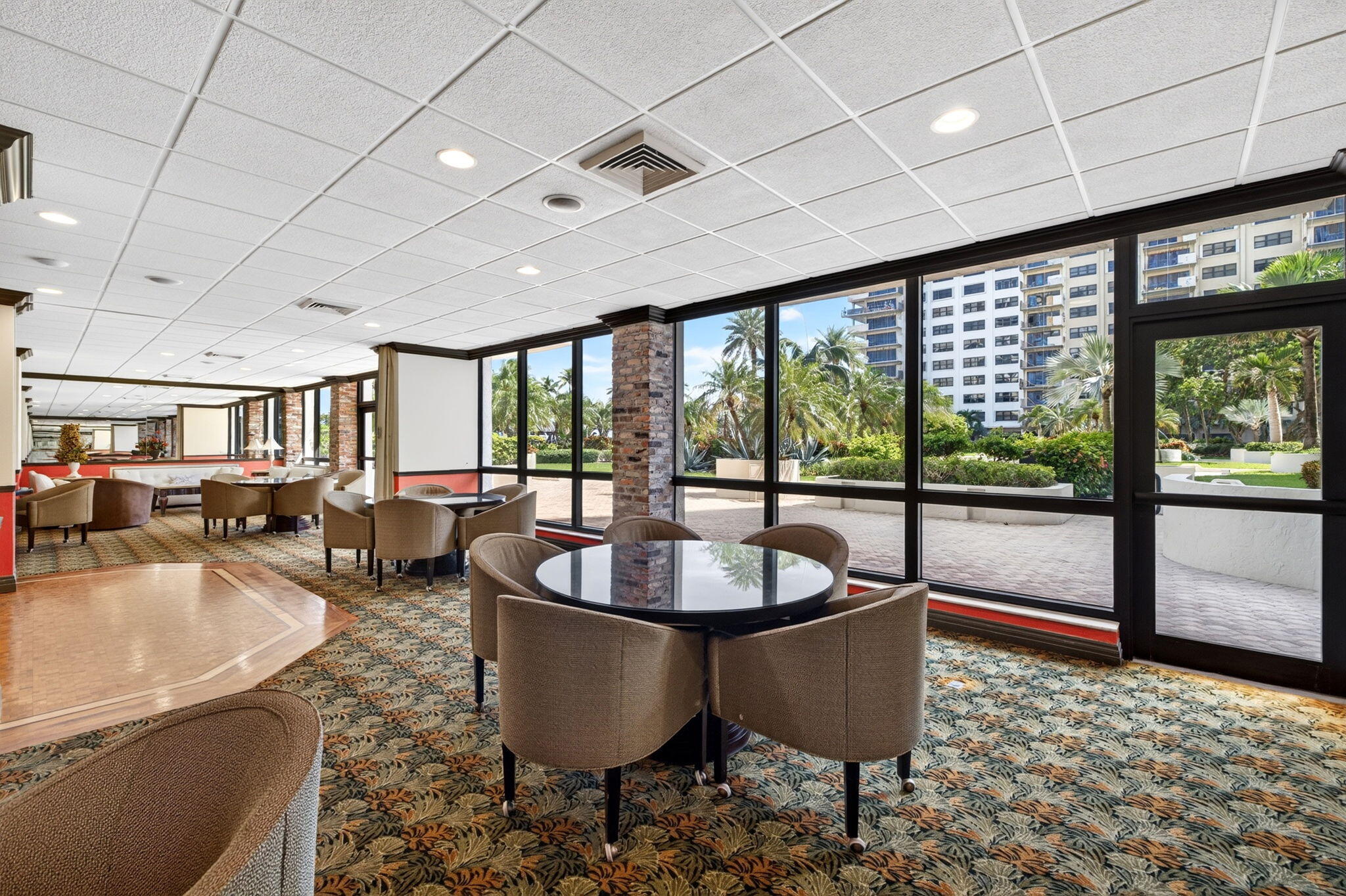 5100 N OCEAN Boulevard 1116, Lauderdale-By-The-Sea Unit: 1116