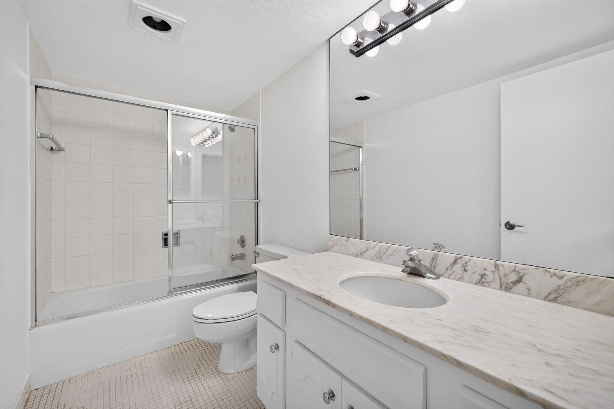 5100 N OCEAN Boulevard 1116, Lauderdale-By-The-Sea Unit: 1116