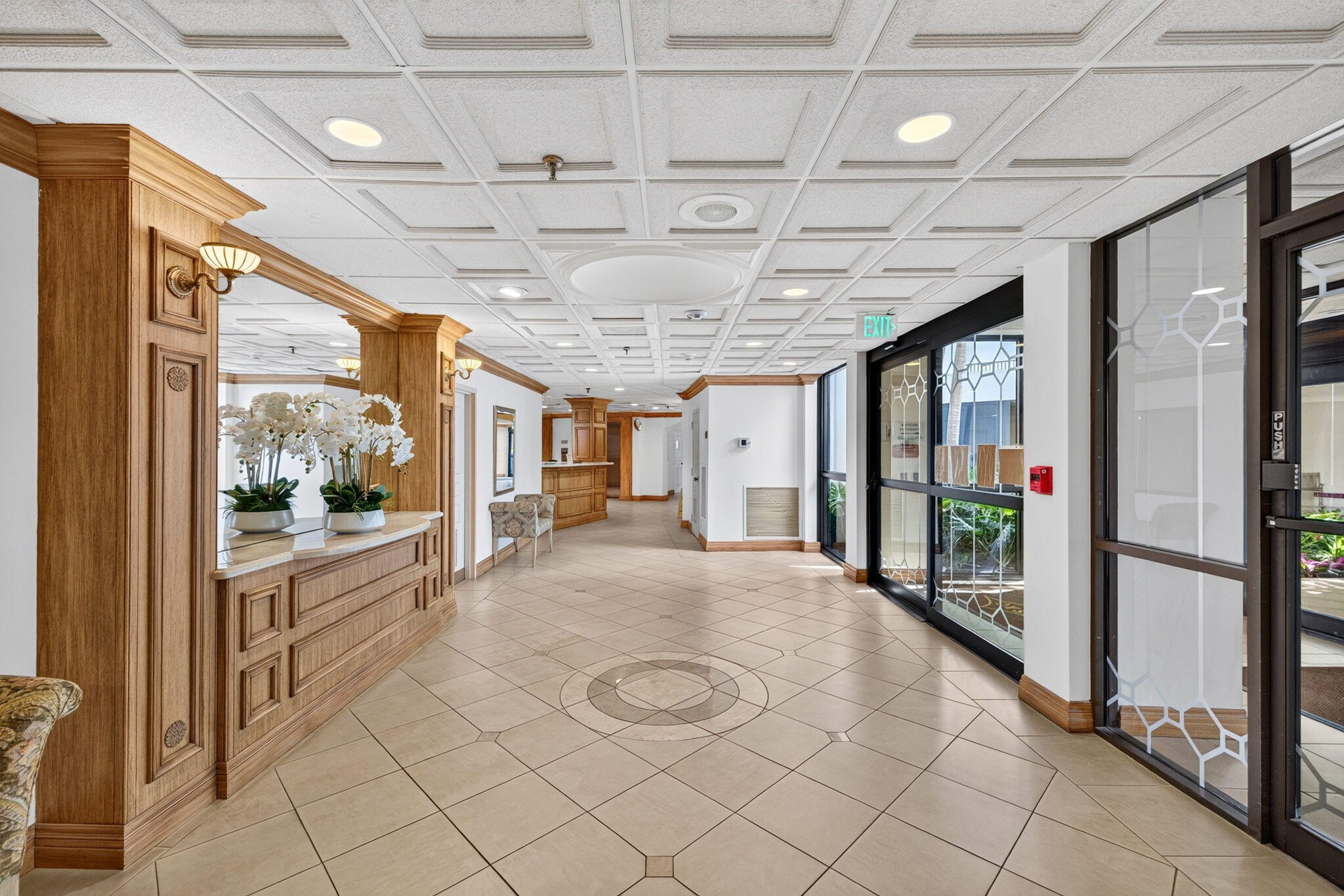 5100 N OCEAN Boulevard 1116, Lauderdale-By-The-Sea Unit: 1116