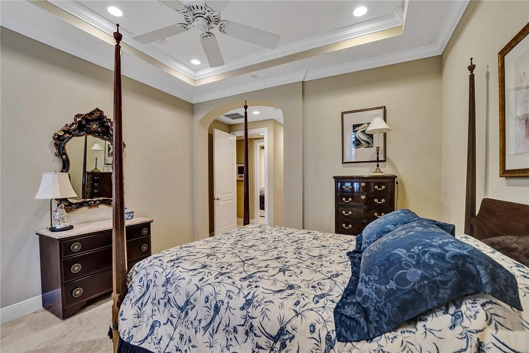 4320 El Mar Drive 202, Lauderdale-By-The-Sea Unit: 202