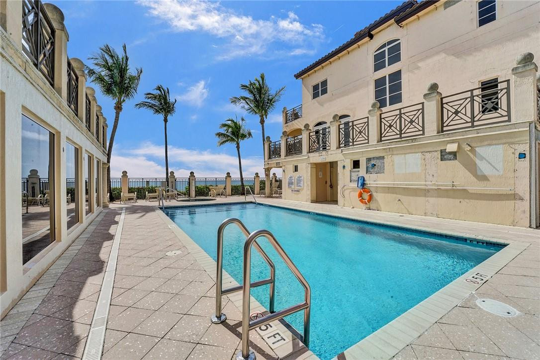 4320 El Mar Drive 202, Lauderdale-By-The-Sea Unit: 202