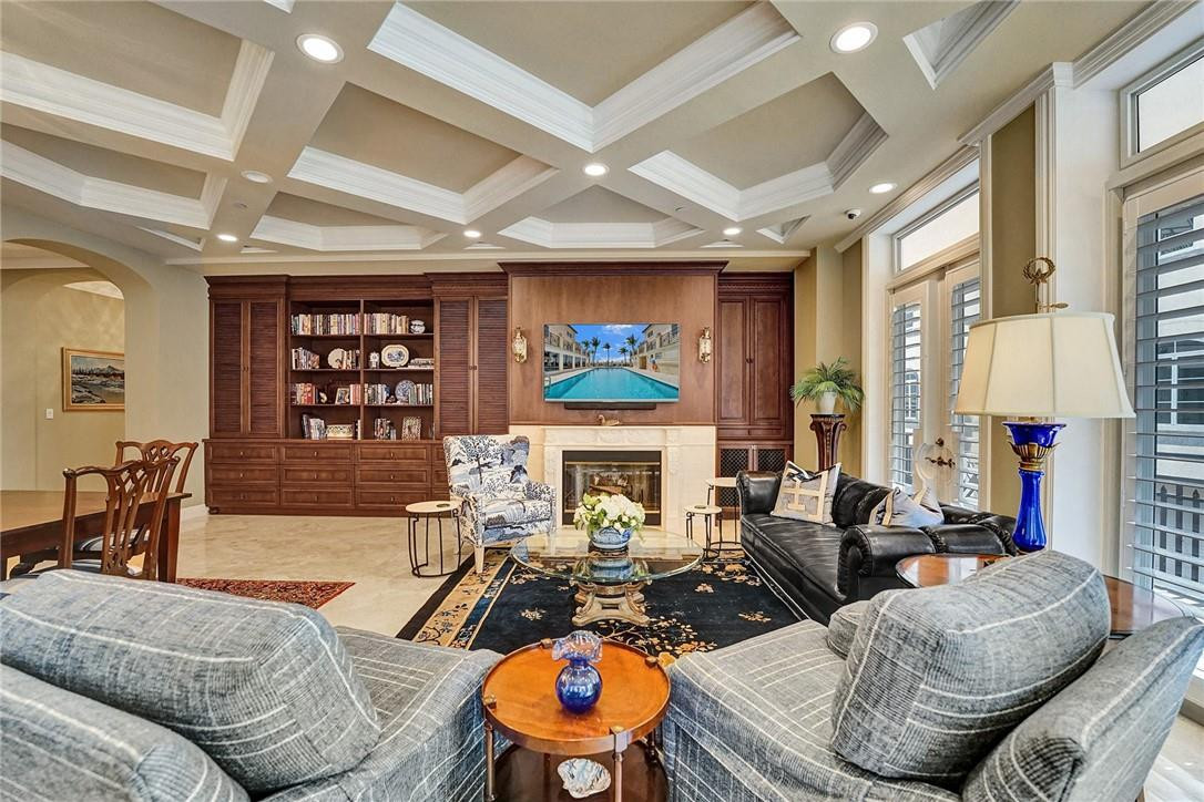 4320 El Mar Drive 202, Lauderdale-By-The-Sea Unit: 202