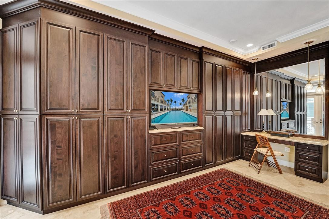 4320 El Mar Drive 202, Lauderdale-By-The-Sea Unit: 202