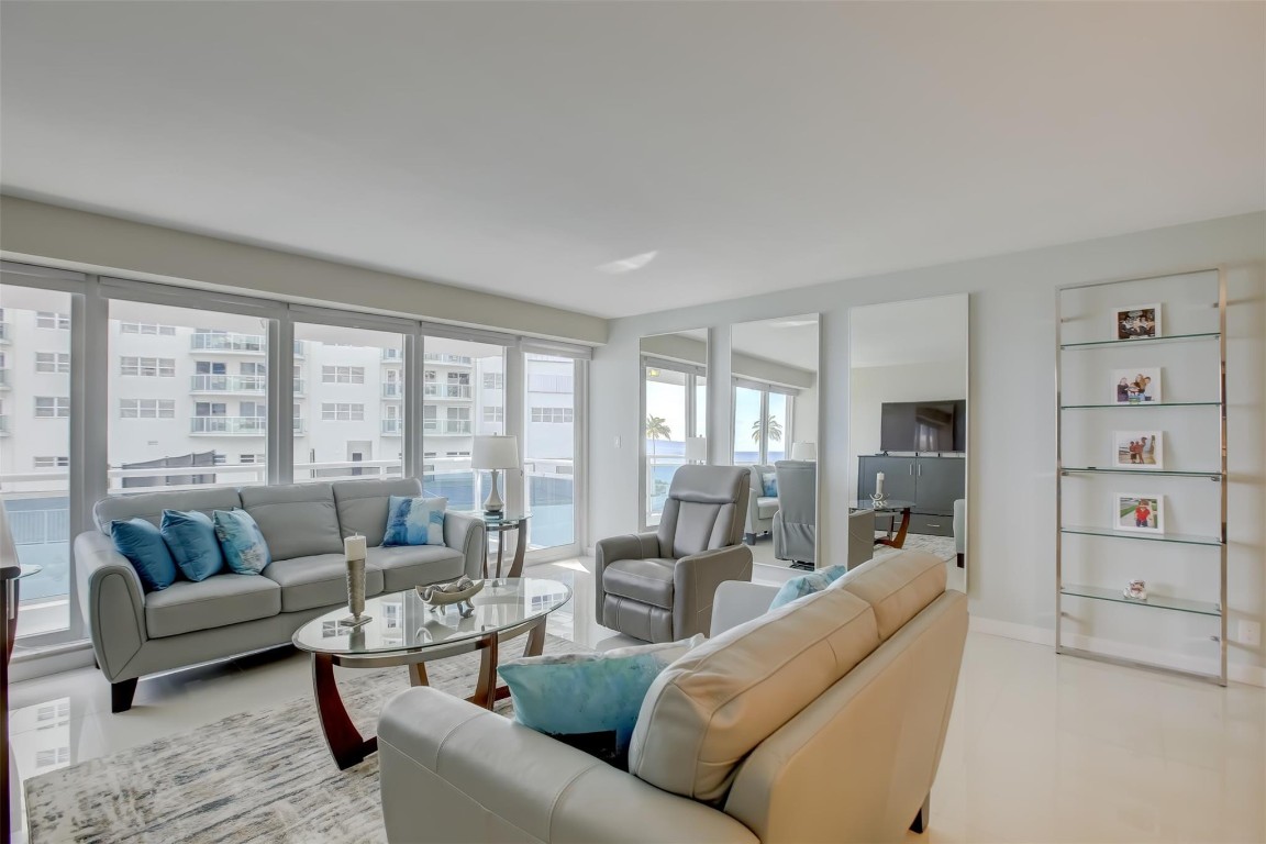 3430 Galt Ocean Dr Unit: 310
