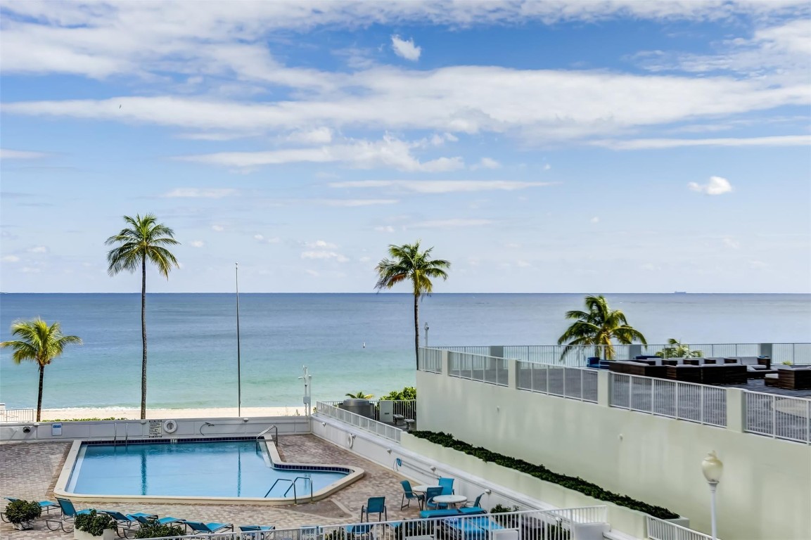 3430 Galt Ocean Dr Unit: 310
