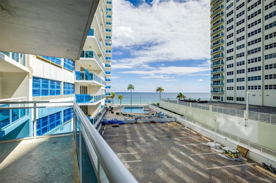 3430 Galt Ocean Dr Unit: 310