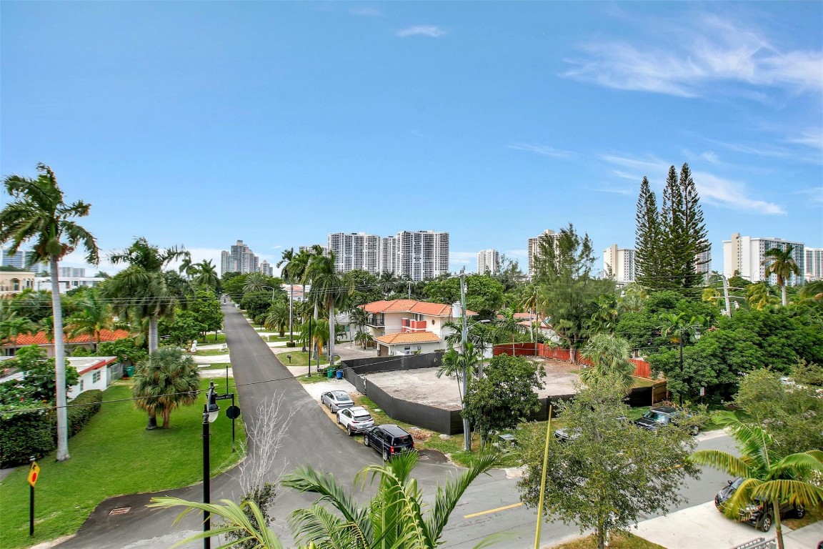 18935 S Atlantic Blvd