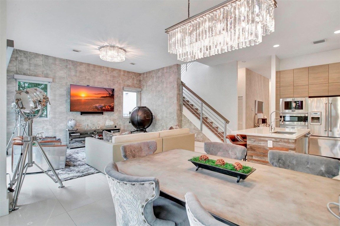 18935 S Atlantic Blvd