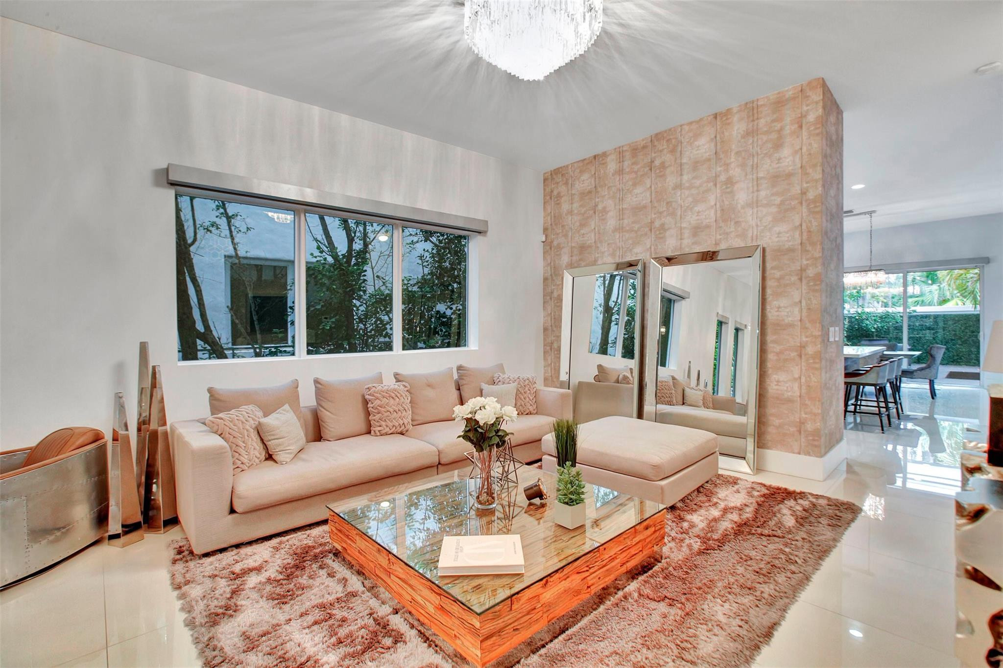 18935 S Atlantic Blvd