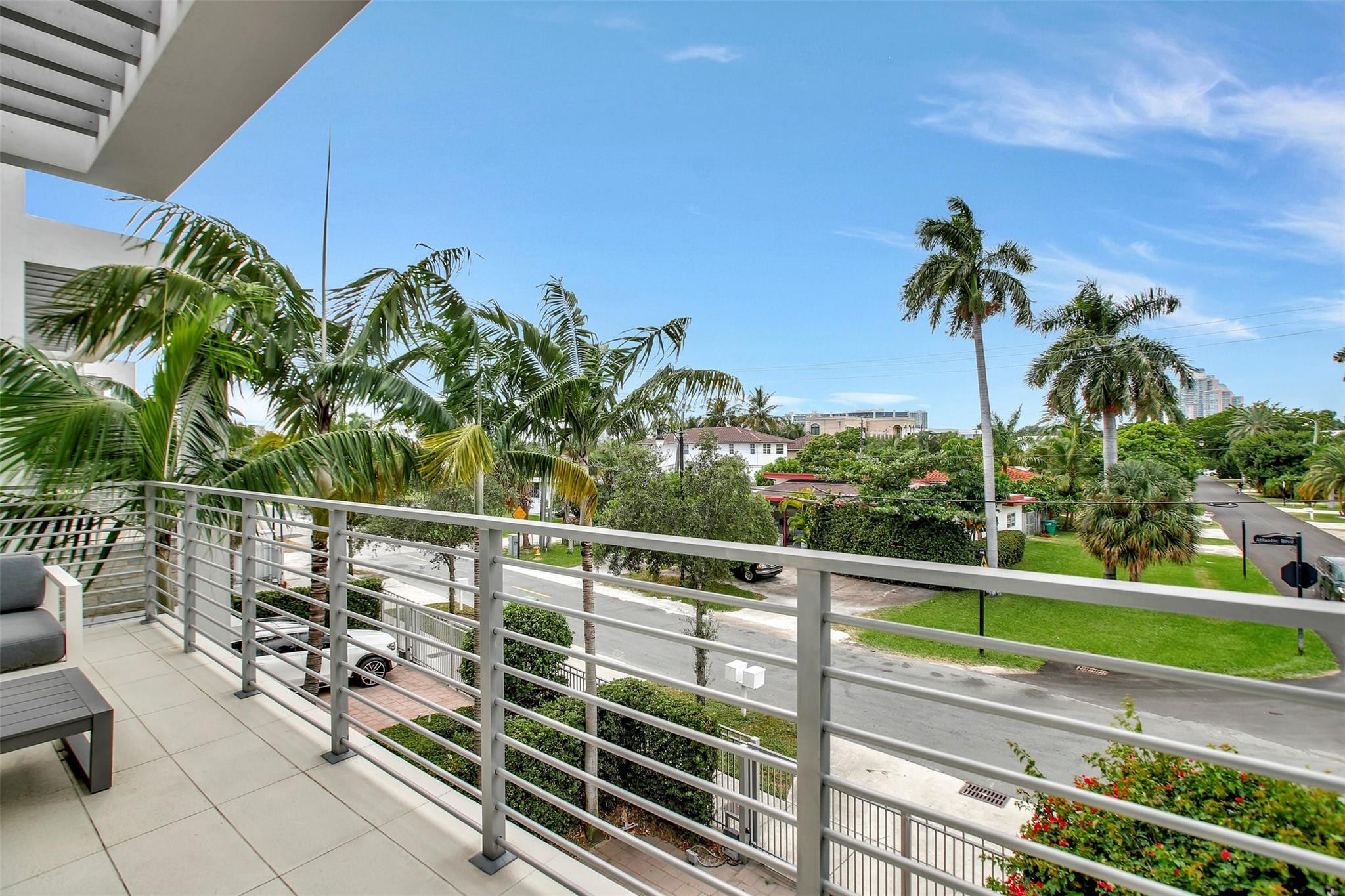 18935 S Atlantic Blvd