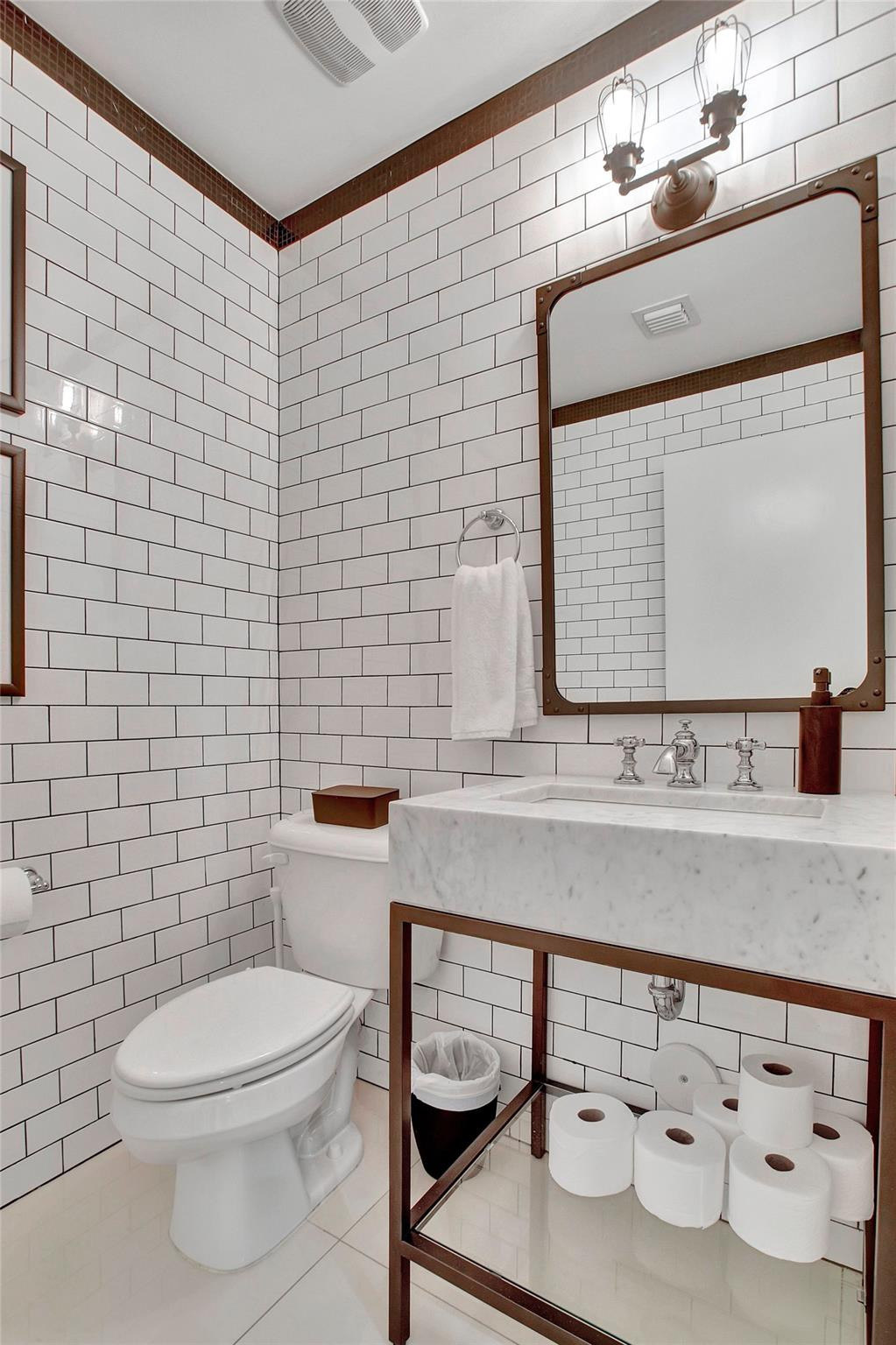 18935 S Atlantic Blvd