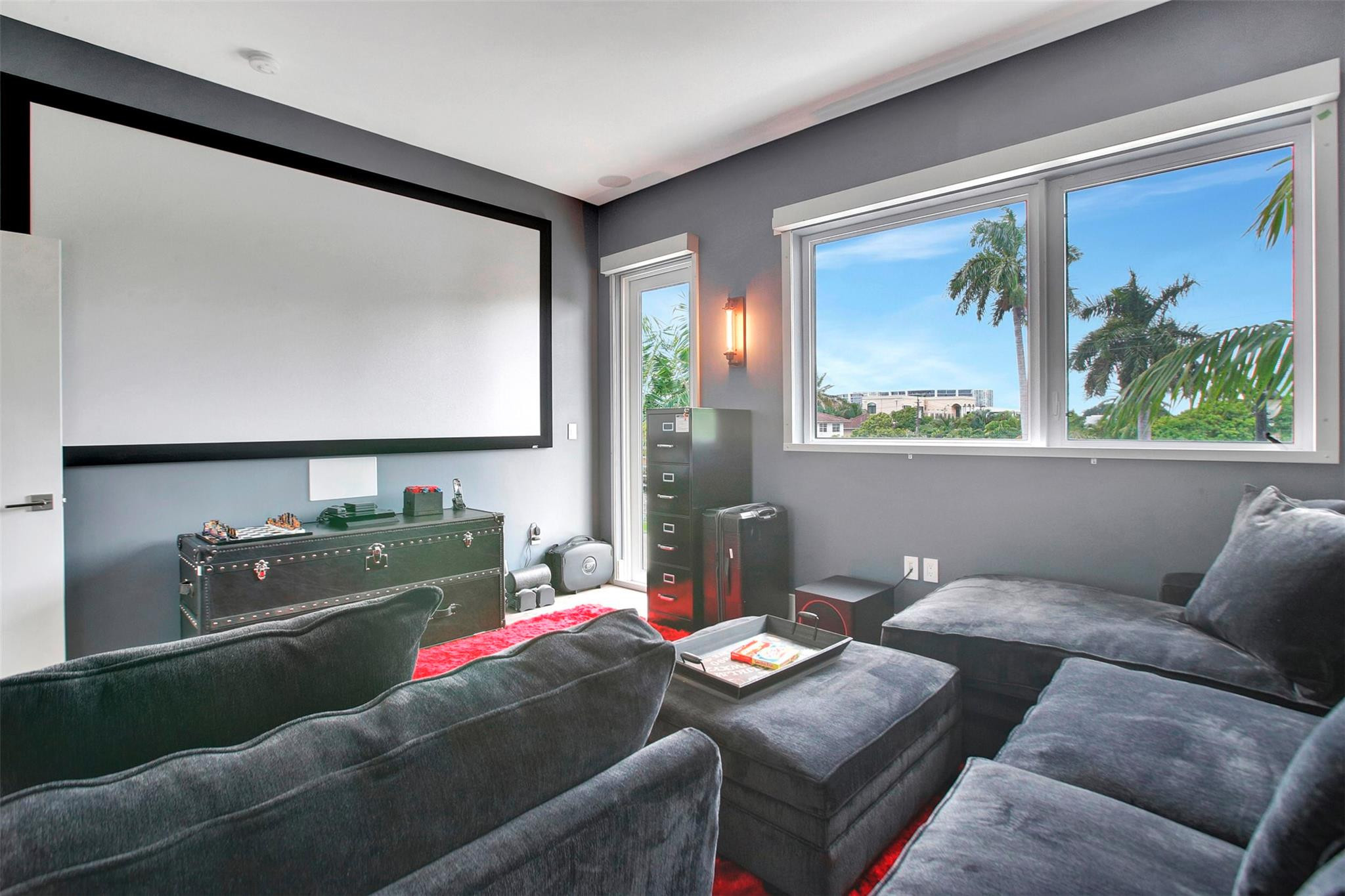 18935 S Atlantic Blvd