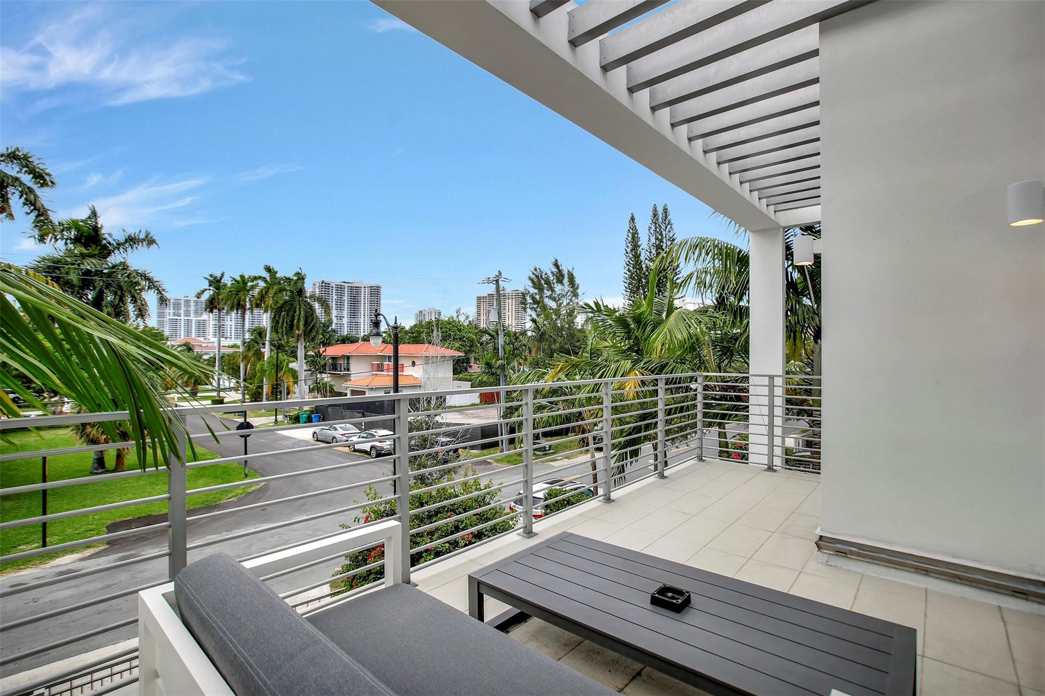 18935 S Atlantic Blvd