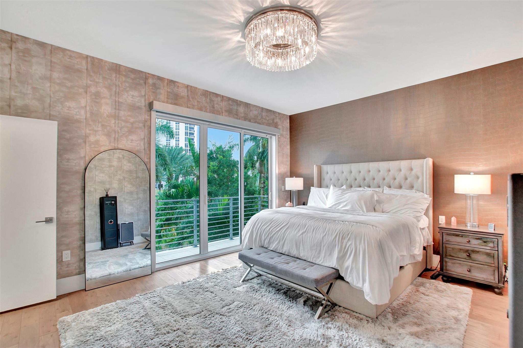 18935 S Atlantic Blvd